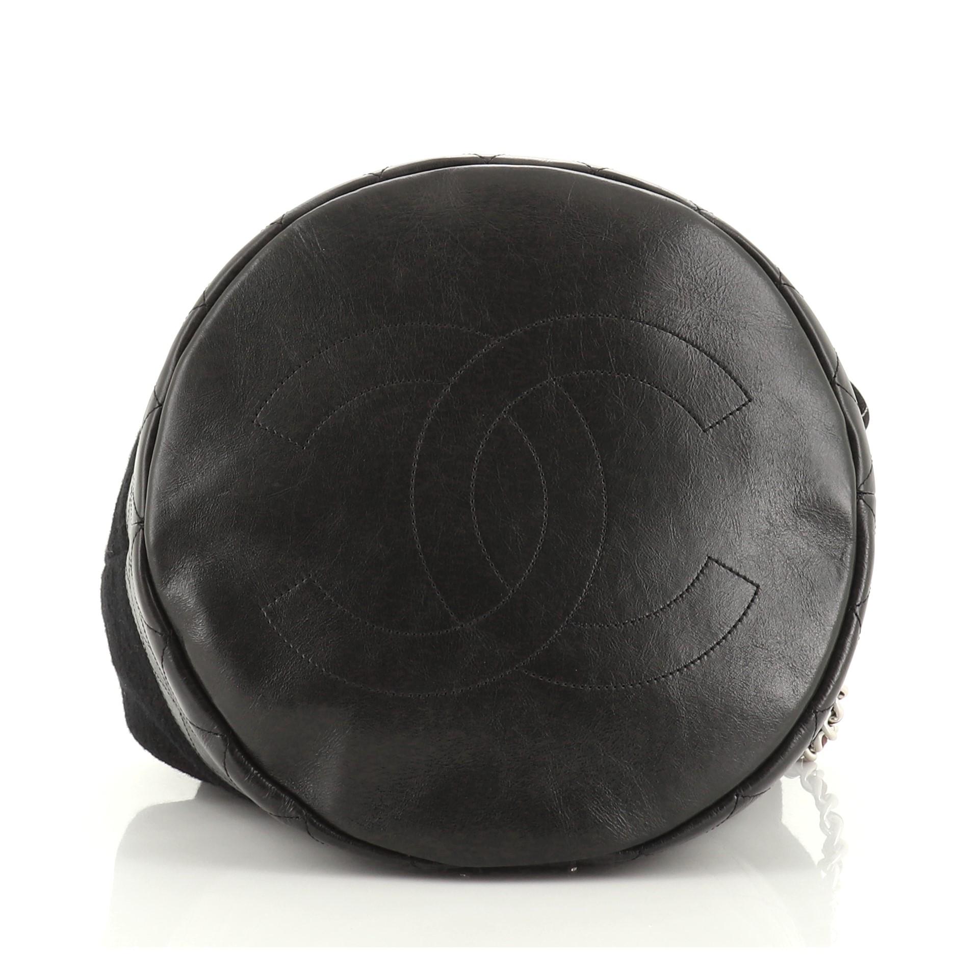 Chanel Paris-Hamburg Sling Backpack Embroidered Wool with Quilted Calfskin Large In Good Condition In NY, NY