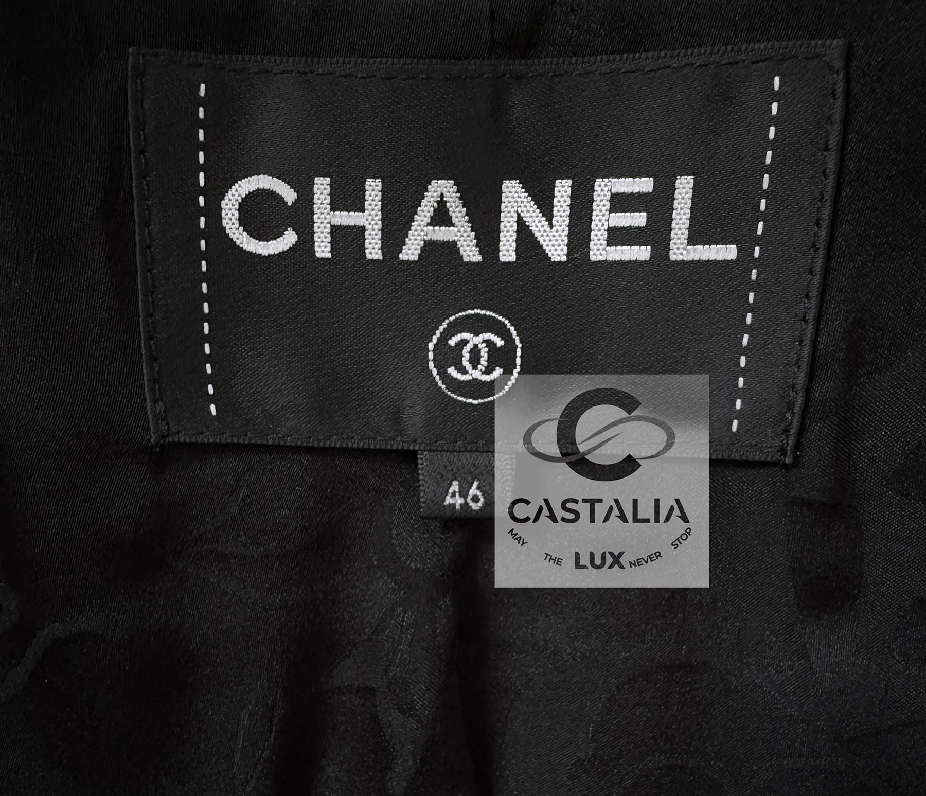 Chanel París / Hamburgo Chaqueta intemporal de tweed negro 46 FR en venta 9