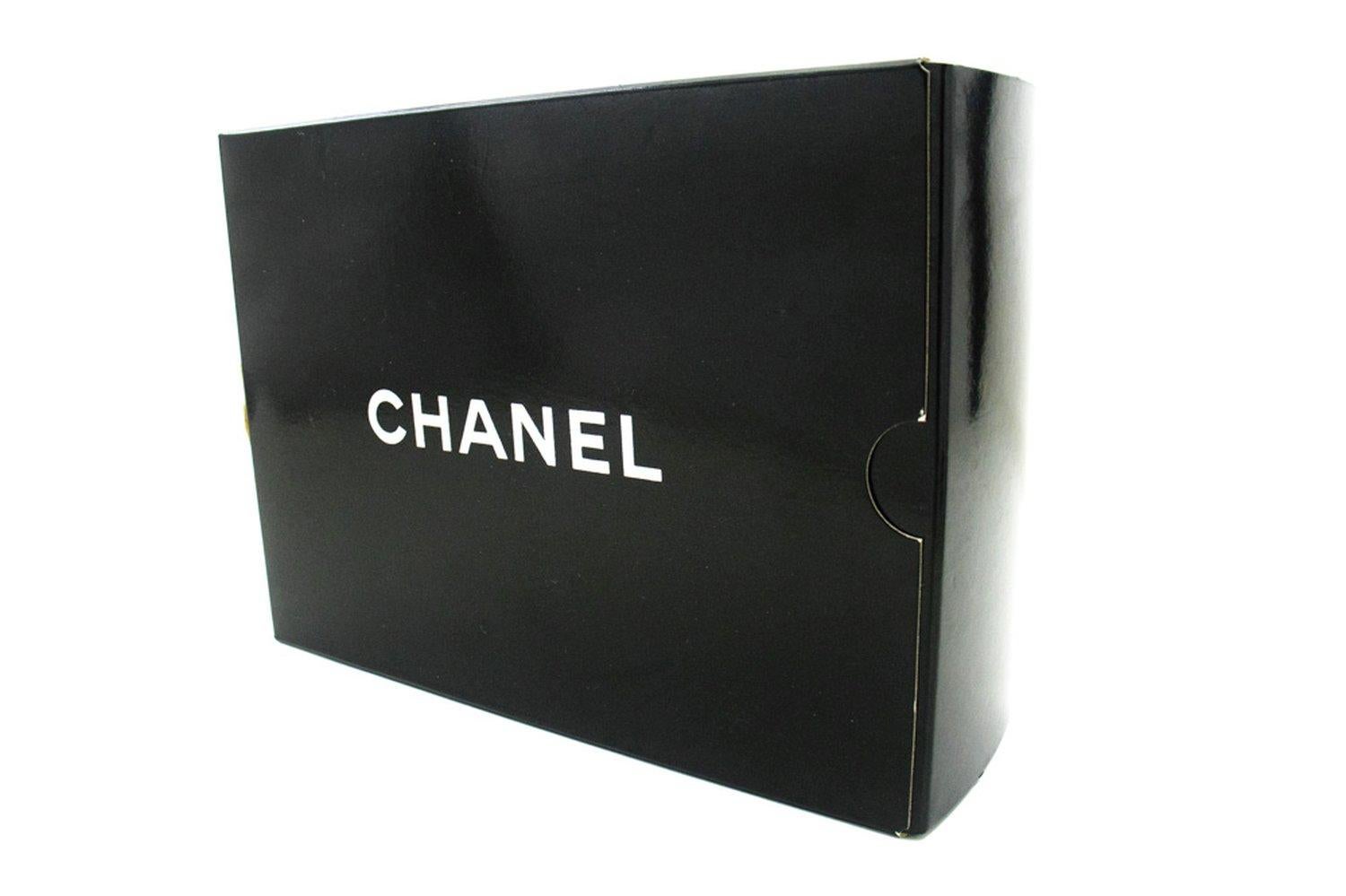 CHANEL Paris Limited Chain Shoulder Bag Black Flap Quilted Lamb 16