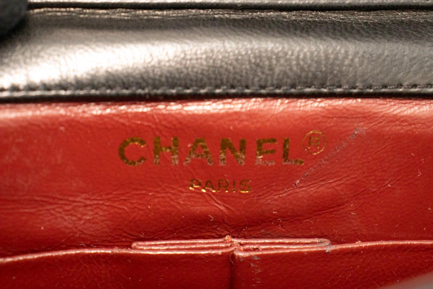CHANEL Paris Limited Small Chain Shoulder Bag Black Flap Quilted For Sale 11