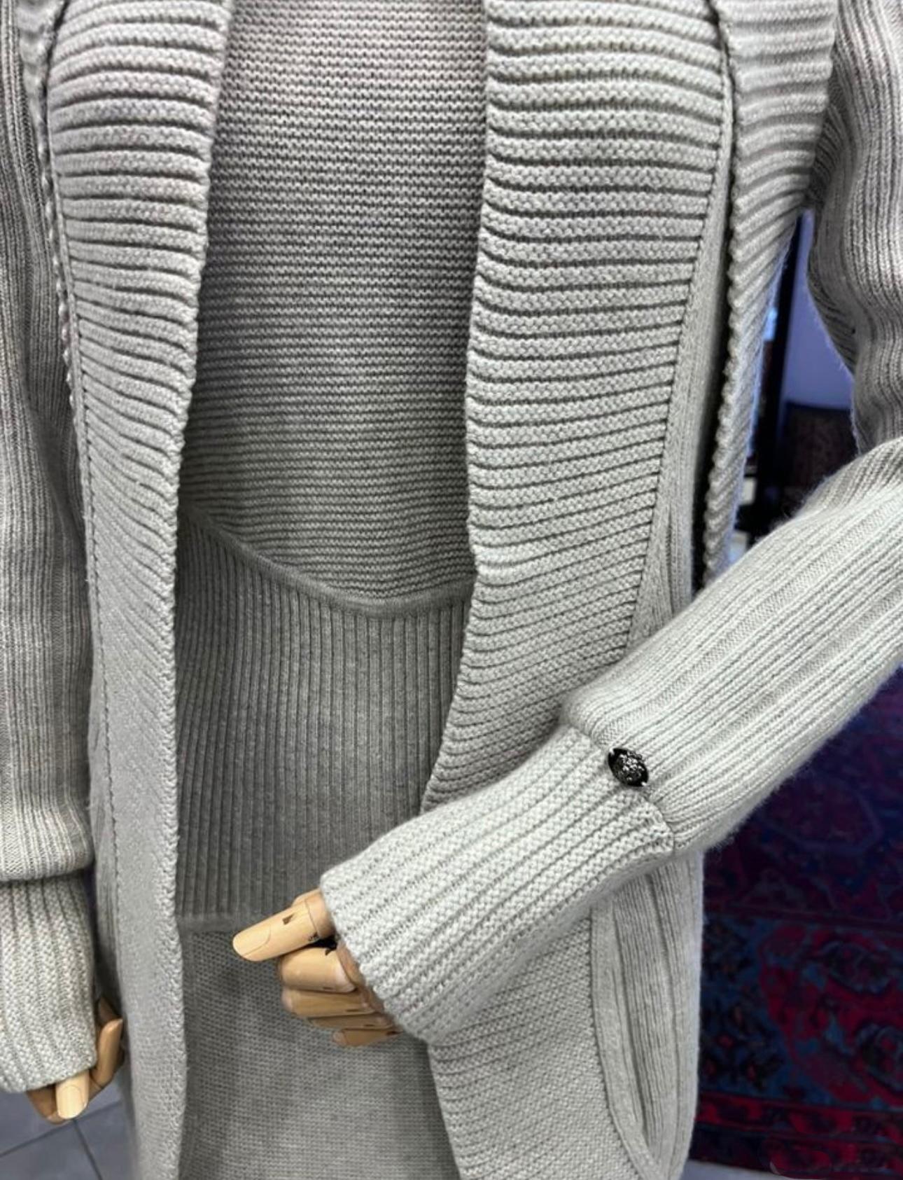 Chanel Paris / London Cashmere Cardigan And Dress Set In Excellent Condition For Sale In Dubai, AE