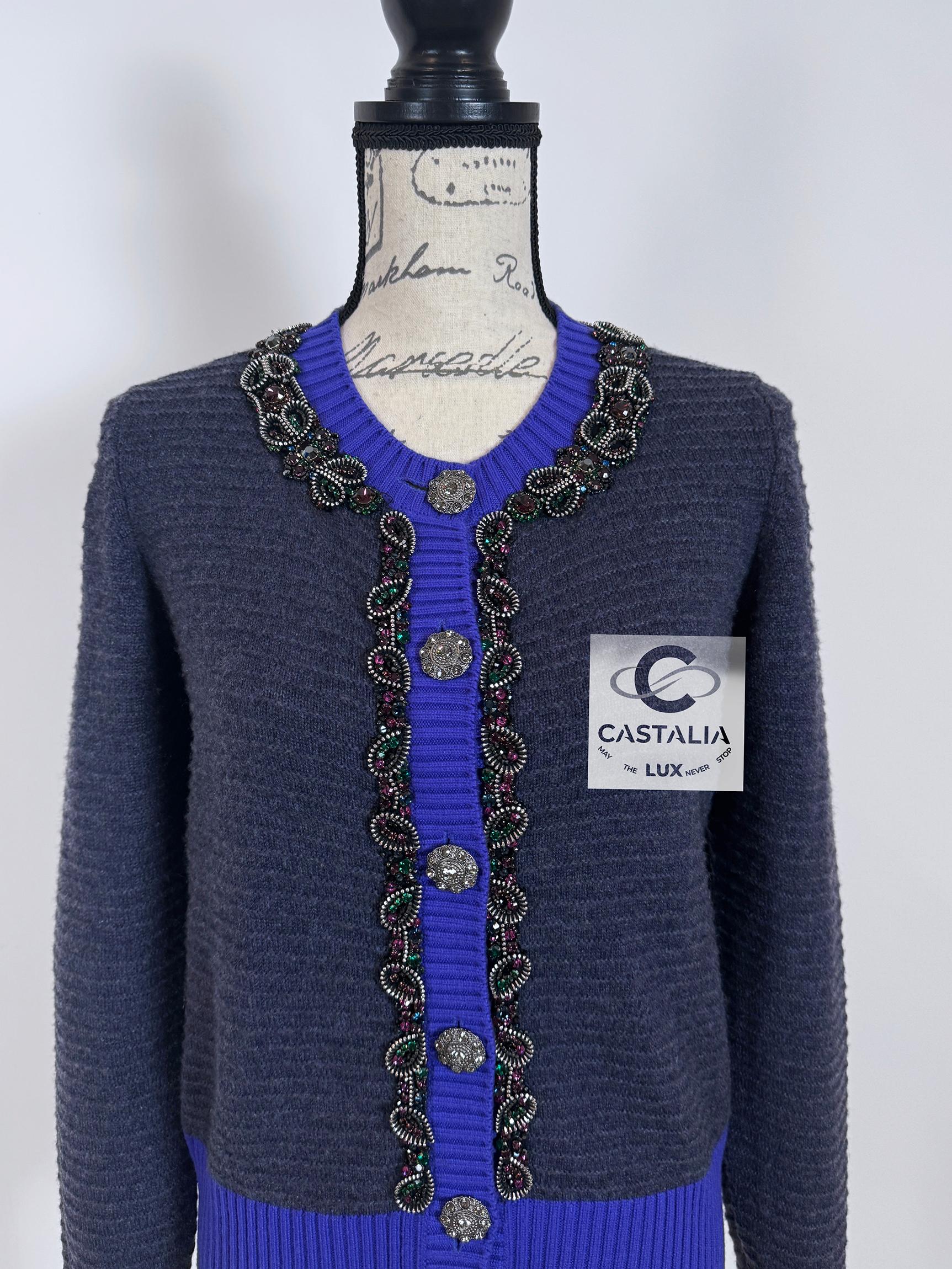 Chanel Paris / London Cardigan Jewell 40 FR 2