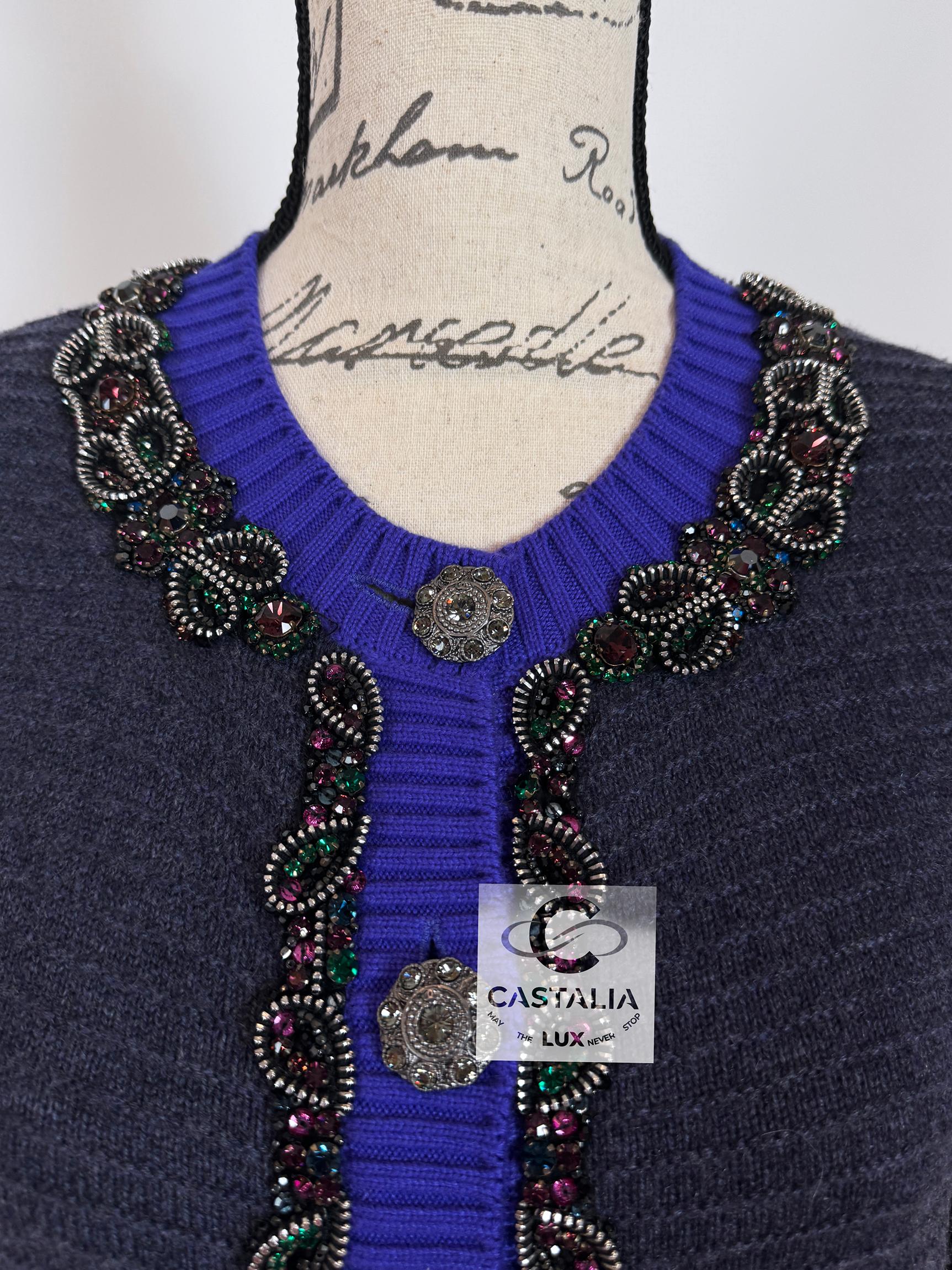 Chanel Paris / London Cardigan Jewell 40 FR 3
