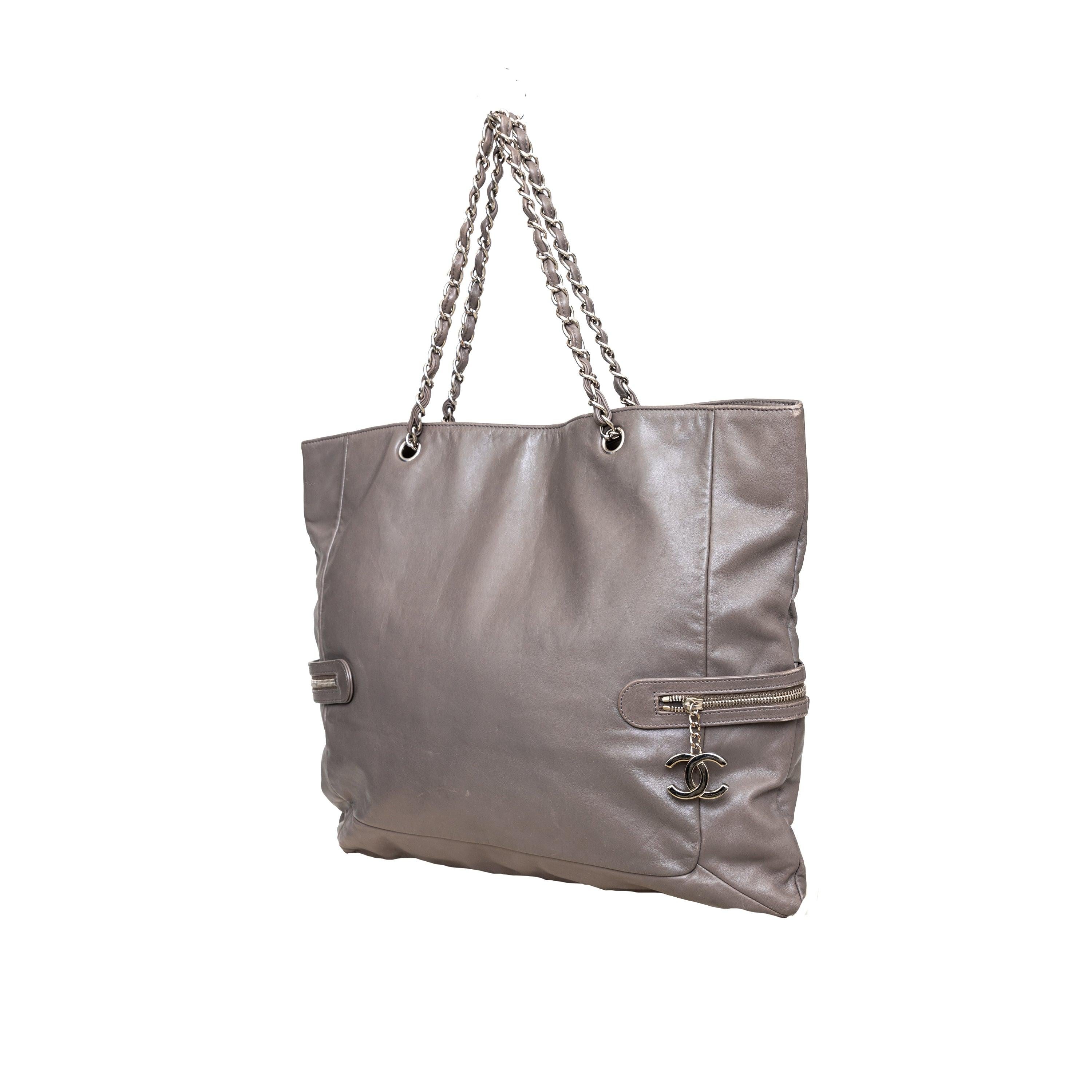 Chanel Paris London Shopper Tote - '00s In Good Condition In Milano, IT