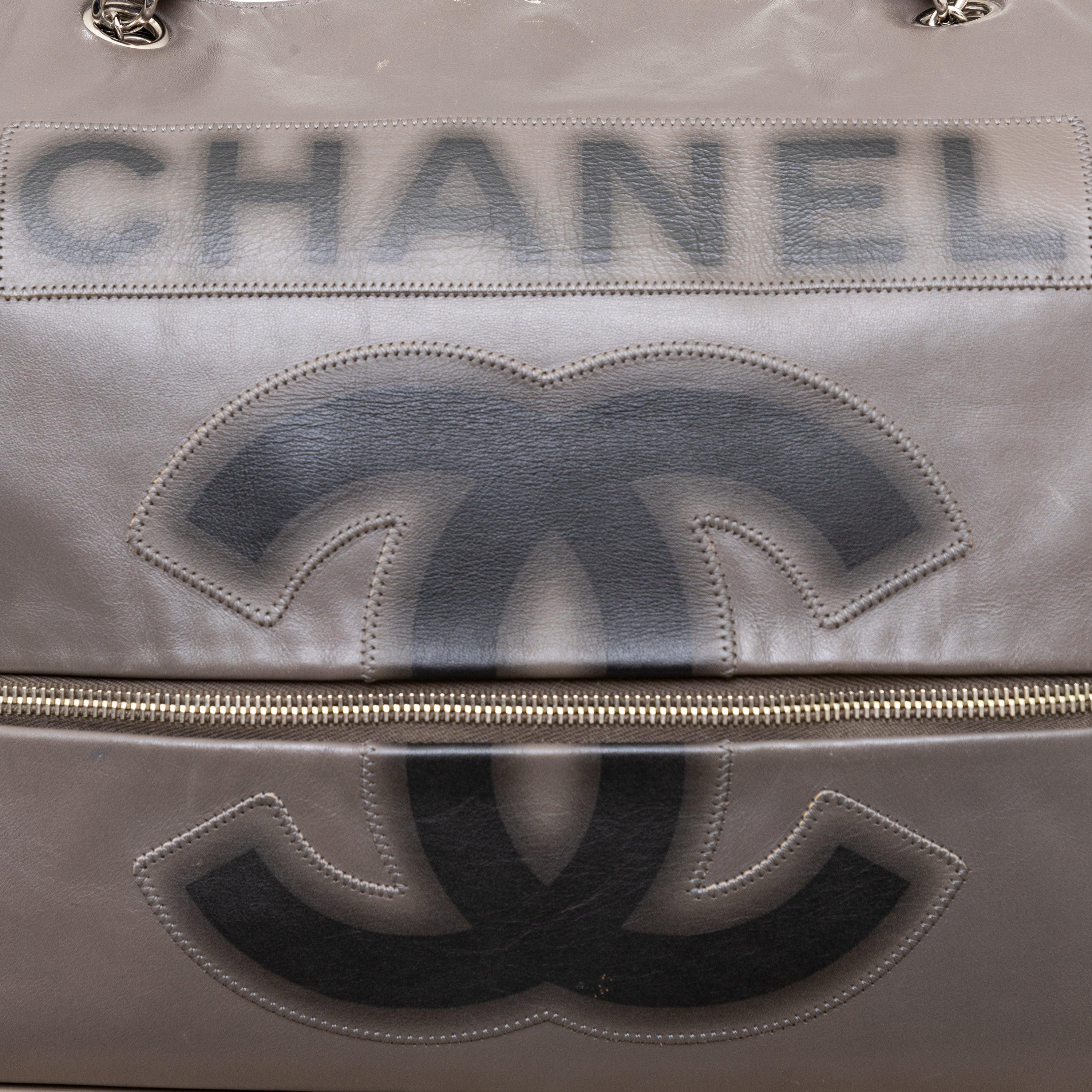 Chanel Paris London Shopper Tote - '00s 2