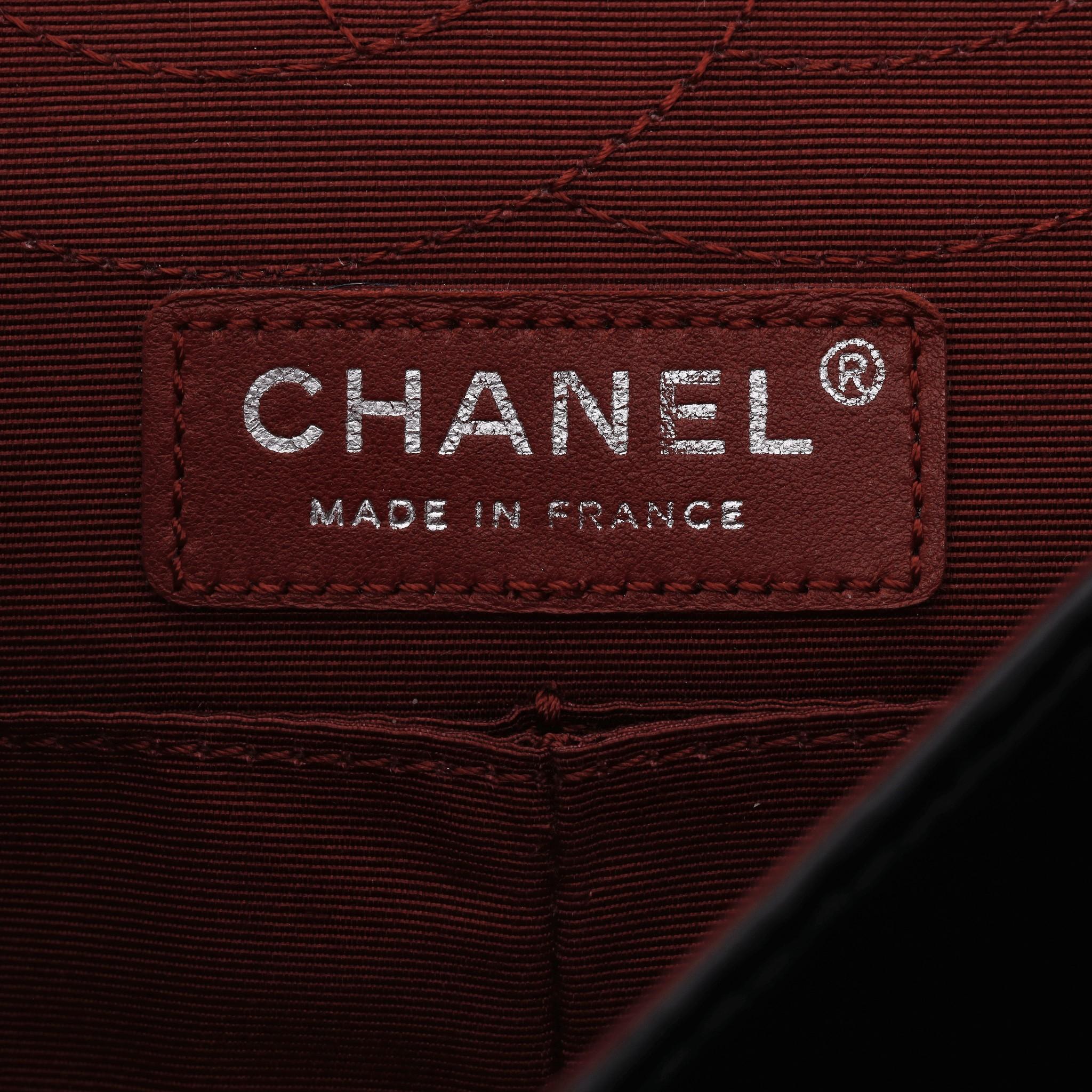 Chanel Paris-Londres Limited Edition 2.55 Reissue Beaded Bag 7