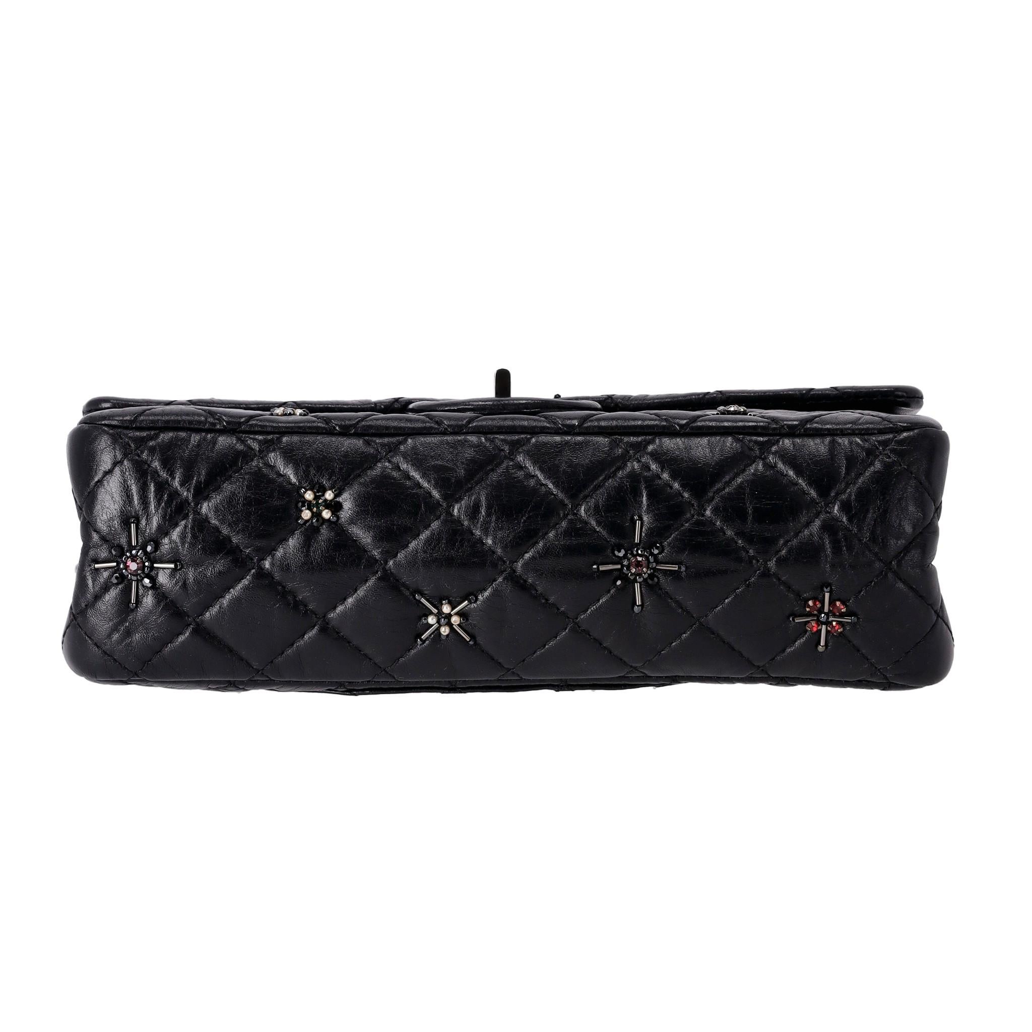 Chanel Paris-Londres Limited Edition 2.55 Reissue Beaded Bag 4