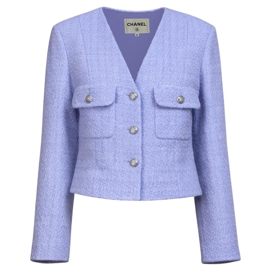 CHANEL Paris / MANCHESTER 2024 / 2025 Lavendelschimmer Tweed Jacke 36 FR