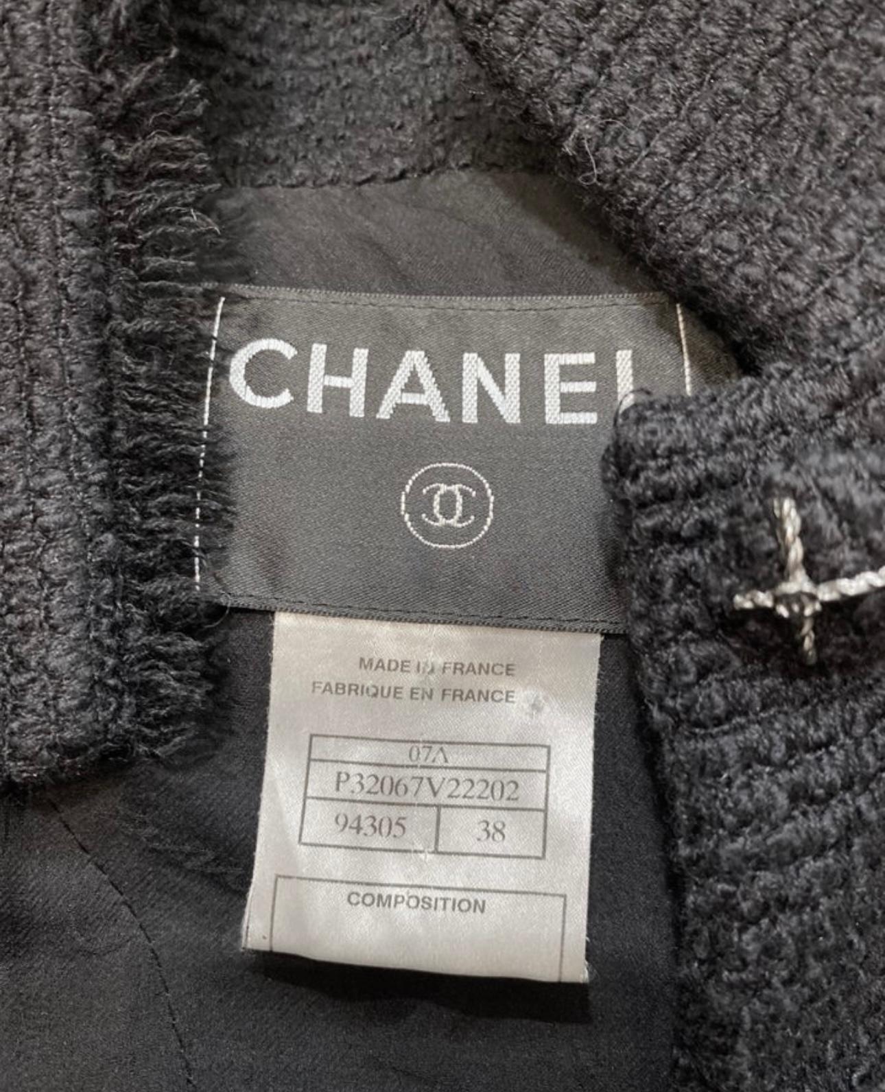 Chanel Paris / Monaco CC Buttons Black Silk Tweed Jacket For Sale 3