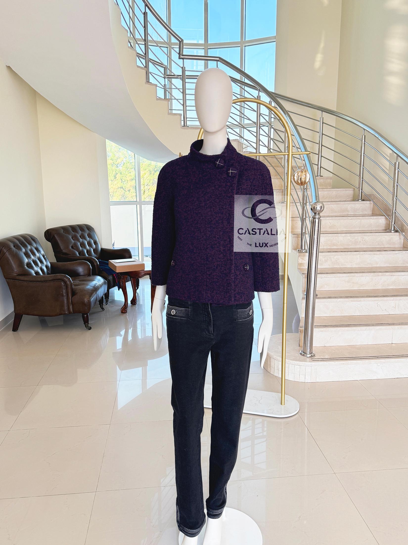 Chanel Paris / Monaco CC Buttons Boucle Tweed Jacket 34 FR For Sale 1