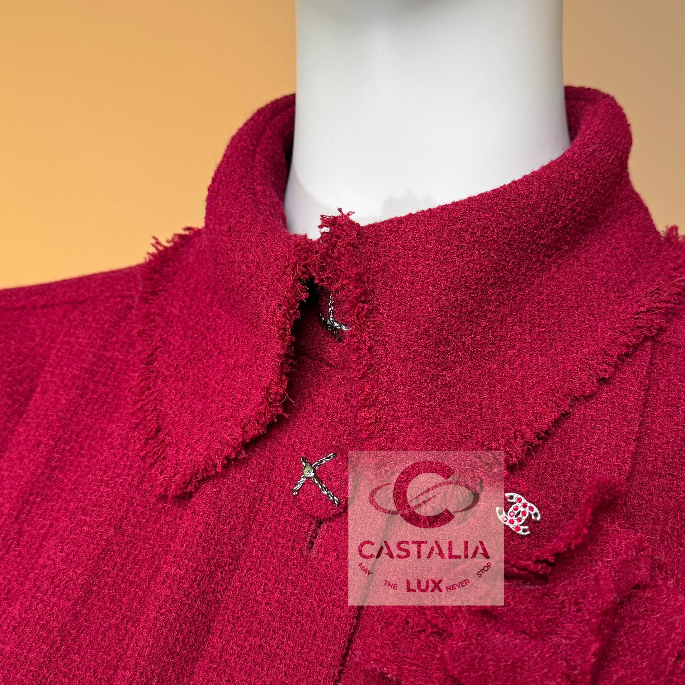 Chanel Paris / Monte-Carlo Iconic Burgundy Tweed Dress 38 FR For Sale 7