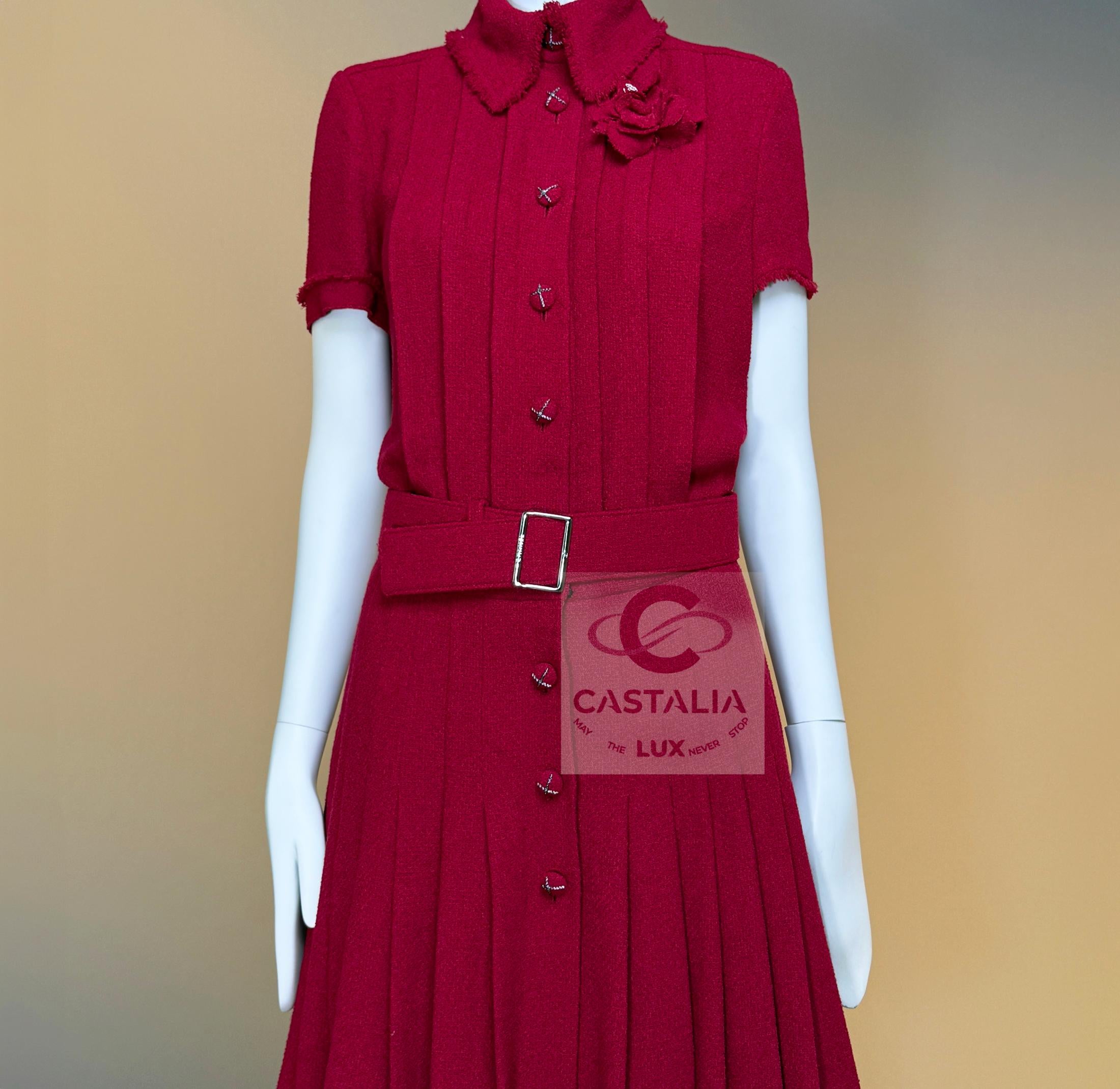Chanel Paris / Monte-Carlo Iconic Burgundy Tweed Dress 38 FR For Sale 9