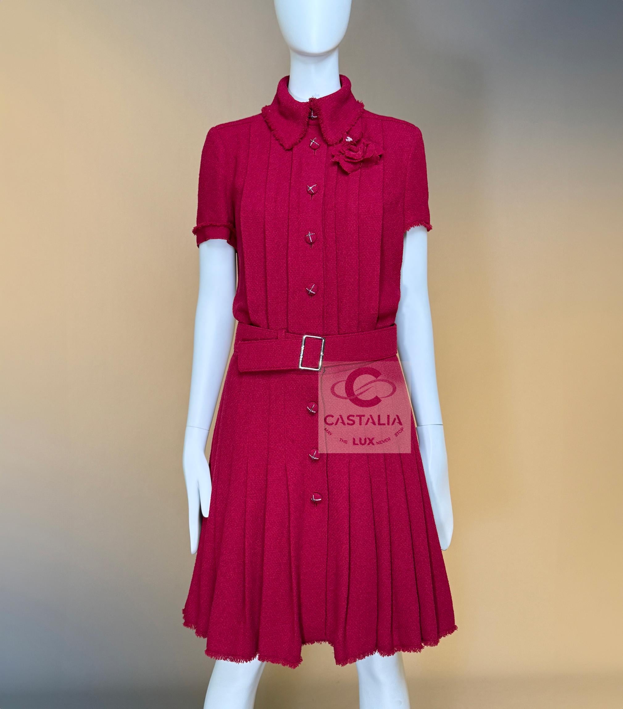 Chanel Paris / Monte-Carlo Iconic Burgundy Tweed Dress 38 FR For Sale 1