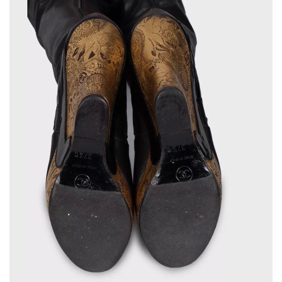 Chanel Paris-Moscow - Bottes à talons compensés en cuir noir - Taille 37,5 Bon état - En vente à Krakow, PL
