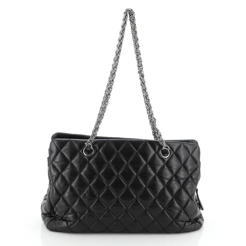 chanel moscow tote