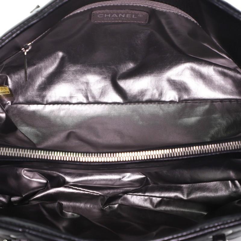 Chanel Paris-Moscow Red Square Tote Quilted Lambskin Medium In Good Condition In NY, NY