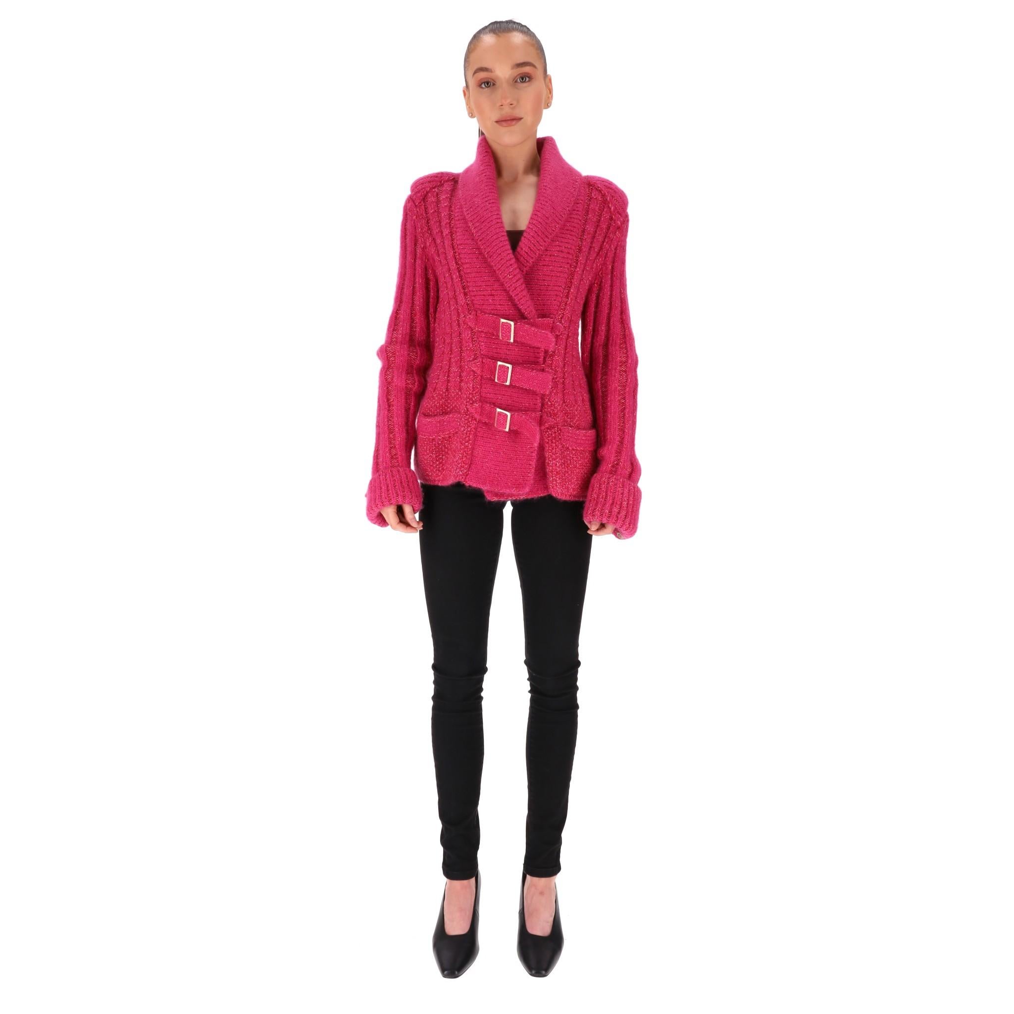 Chanel Paris Moscow Wool &Mohair Cardigan/Jacket

Pink, chunky knitted cardigan from Chanel's 2009 Paris-Moscow Collection.

Crafted from a rich blend of wool and mohair.

Finished with shawl collar, fold over cuffs adorned with gold 'Chanel Paris,