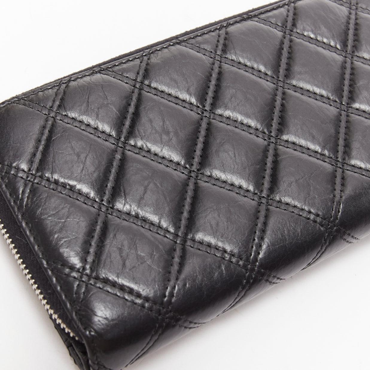 CHANEL Paris New York black quilted leather silver logo long zip wallet For Sale 2