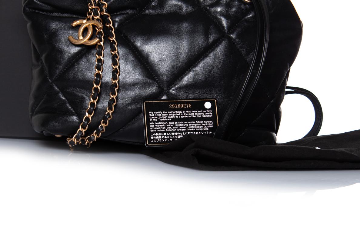 Chanel, Paris New York bowling bag 5