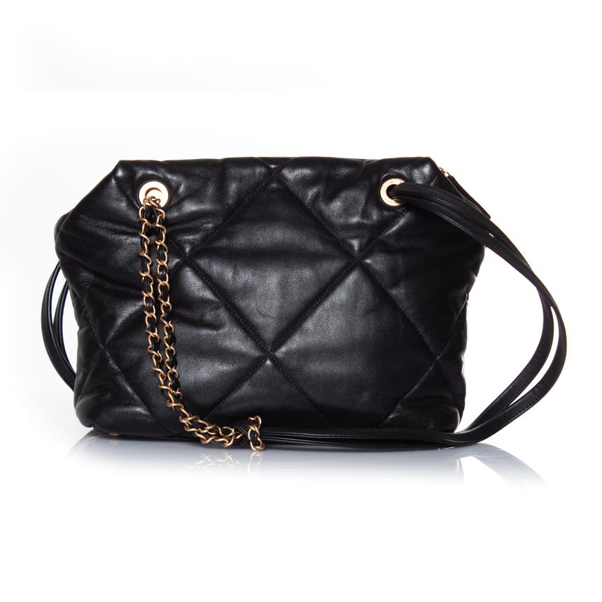 Chanel, Paris New York bowling bag In Excellent Condition In AMSTERDAM, NL