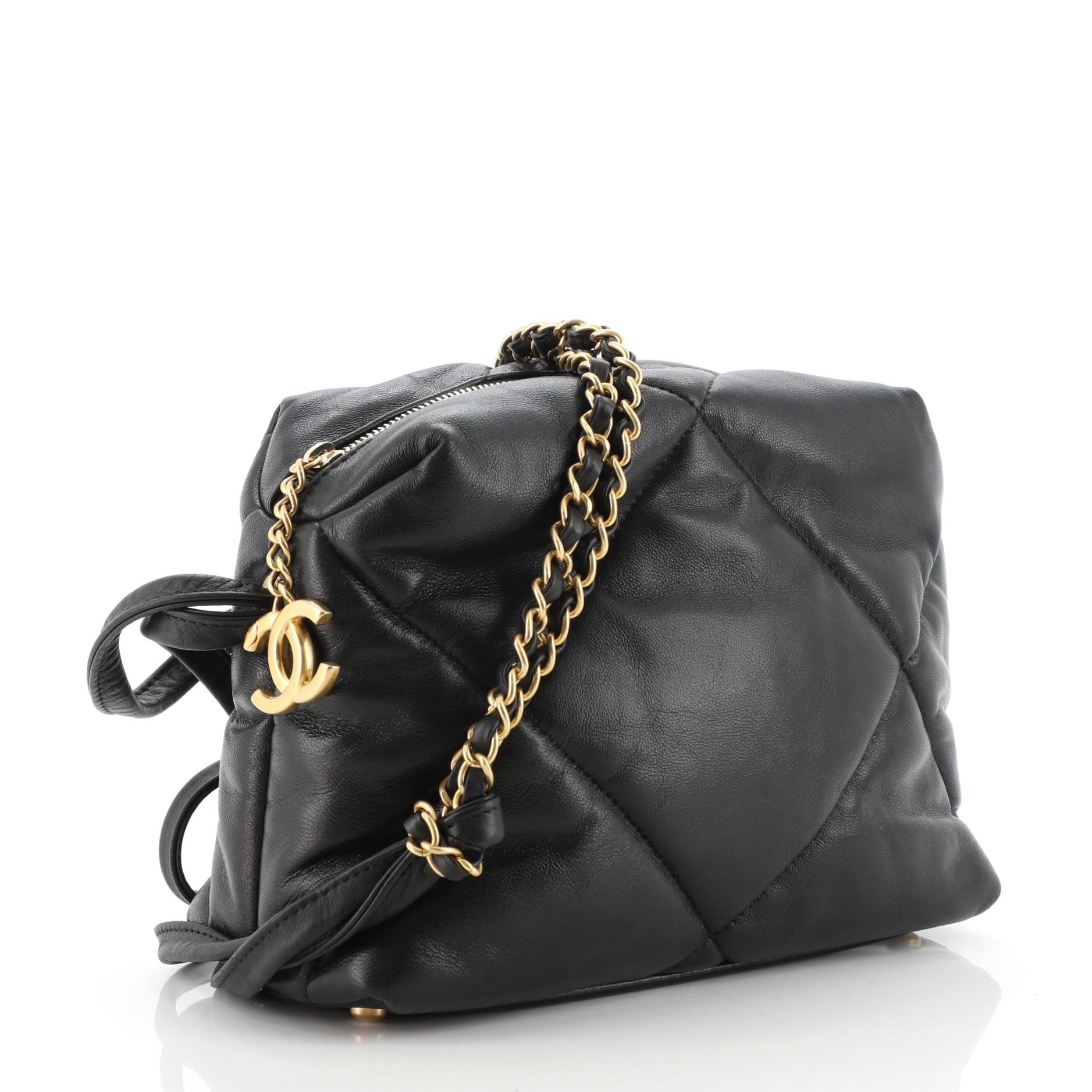 Chanel Paris-New York Bowlingtasche aus gestepptem Lammfell Mini (Schwarz)
