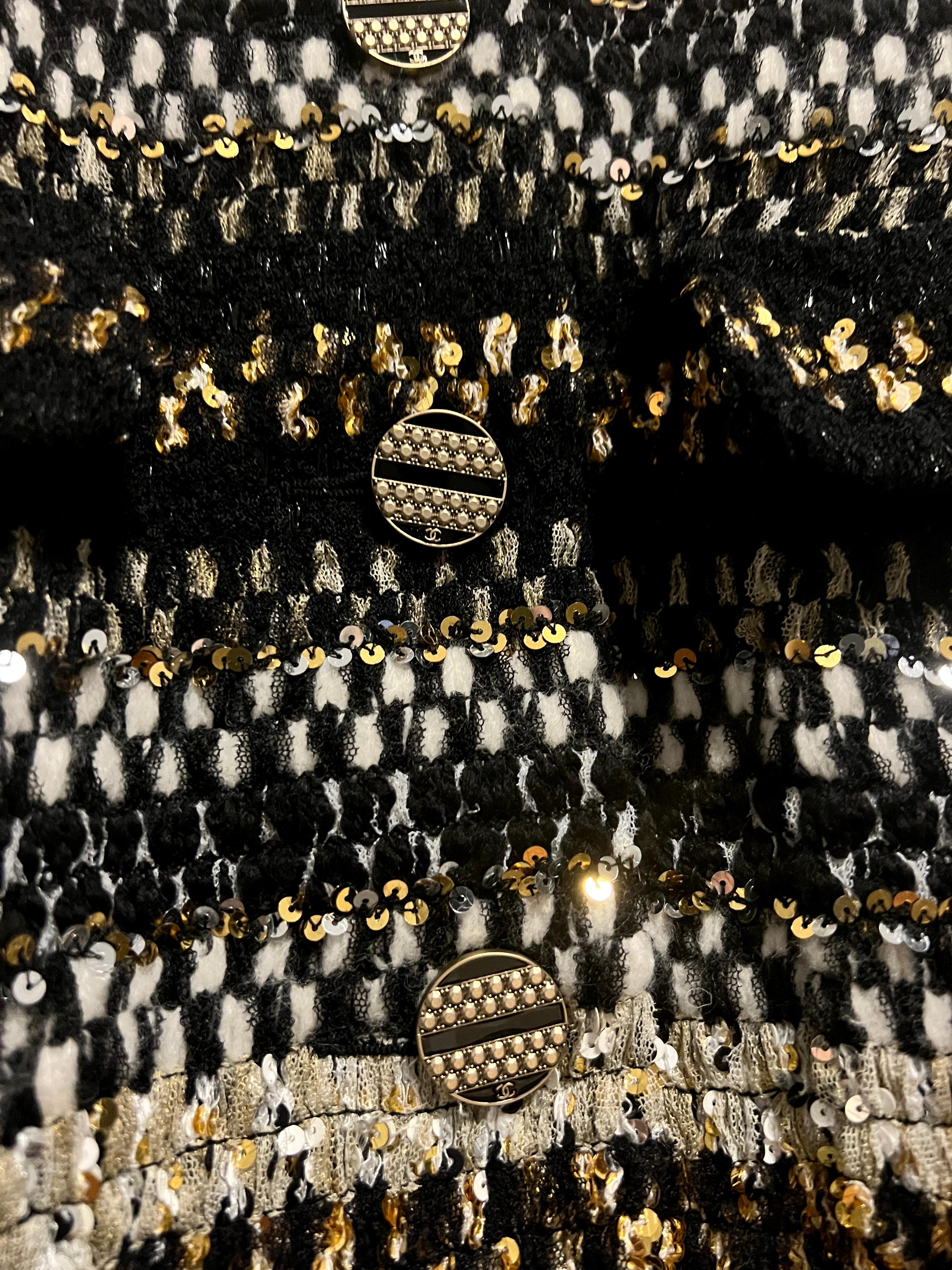 Chanel Paris / New-York / Egypt Tweed Jacket 1