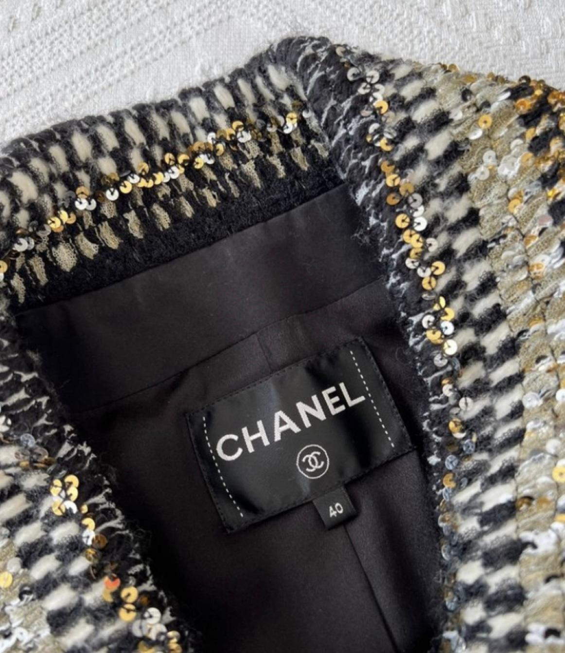 Chanel Paris / New-York Lesage Tweed Jacket 3