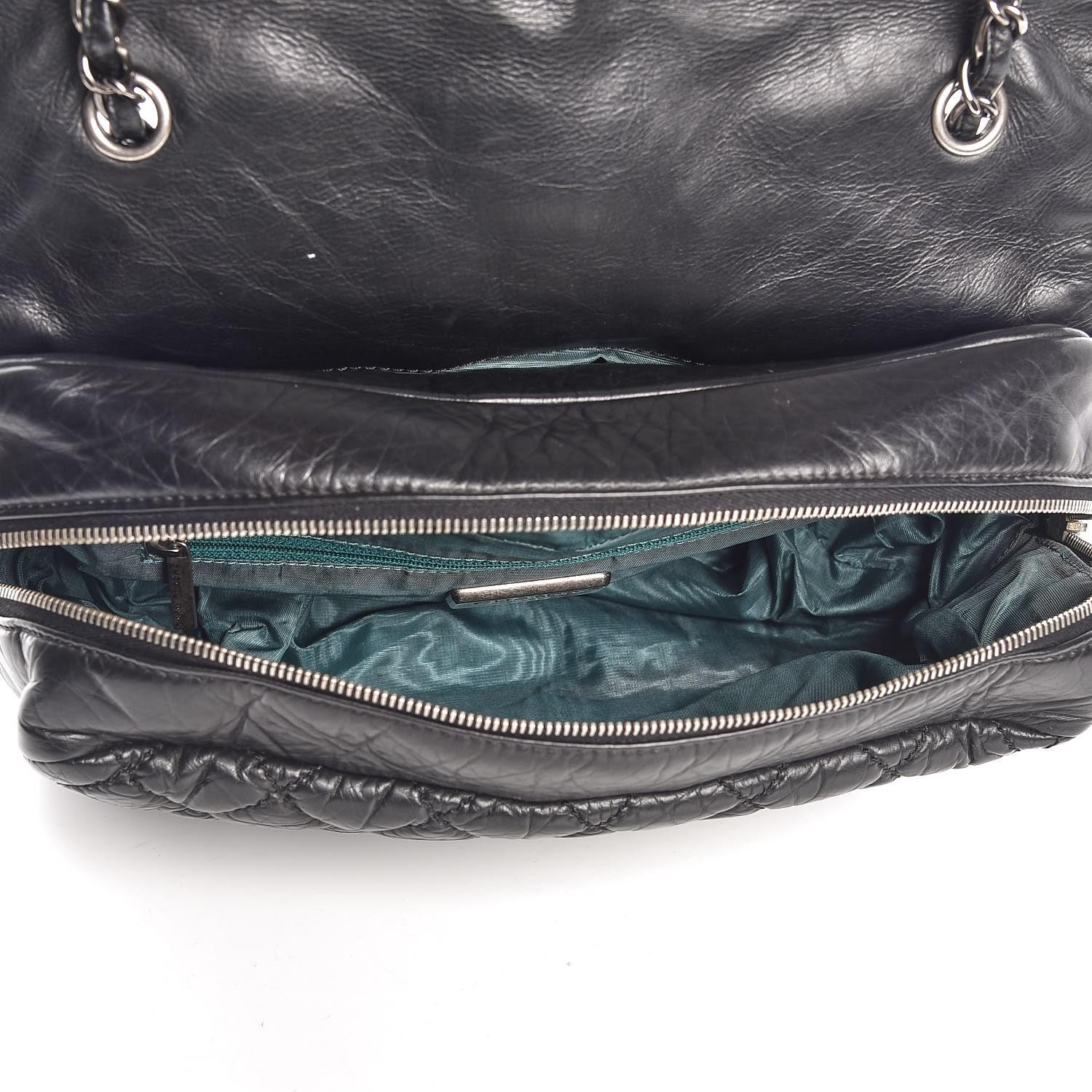 Chanel Paris New York PNY Jumbo Expandable Maxi Calfskin Flap Bag For Sale 10