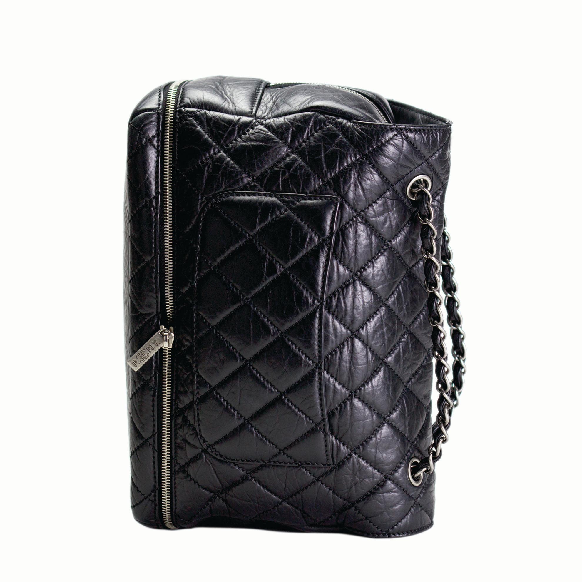 Chanel Paris New York PNY Jumbo Expandable Maxi Calfskin Flap Bag For Sale 1