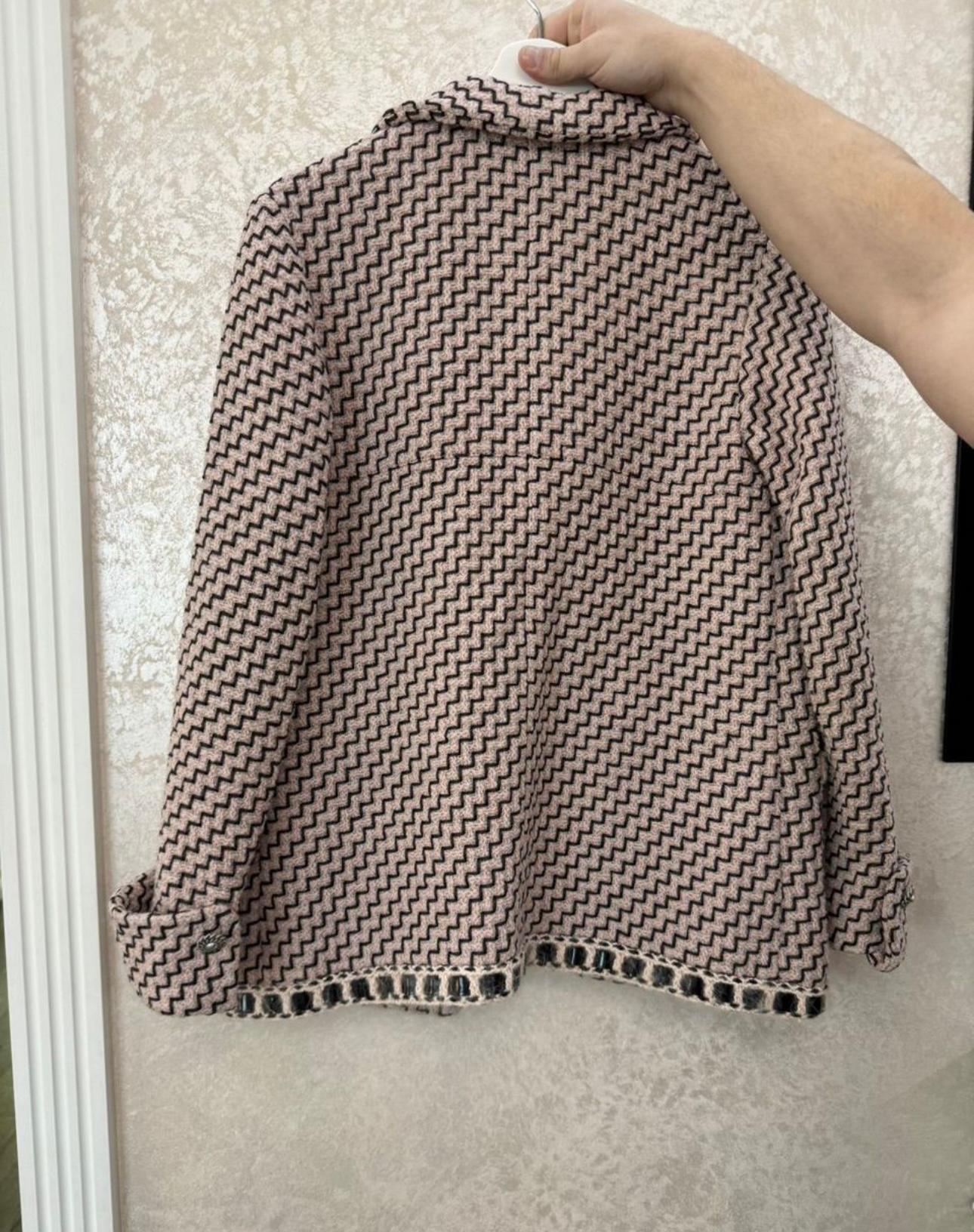 Chanel Paris / Rome Runway Tweed And Lace Jacket 36 FR For Sale 8