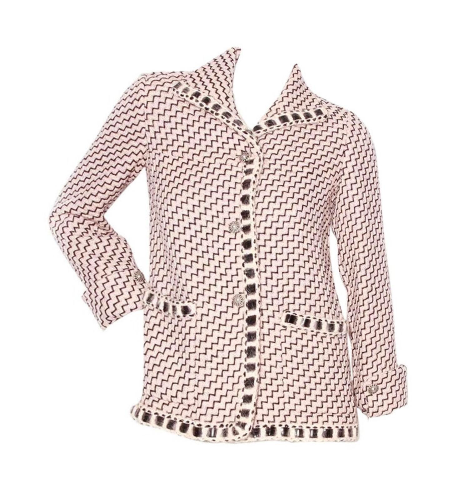 Chanel Paris / Rome Runway Tweed And Lace Jacket 36 FR In New Condition For Sale In Dubai, AE