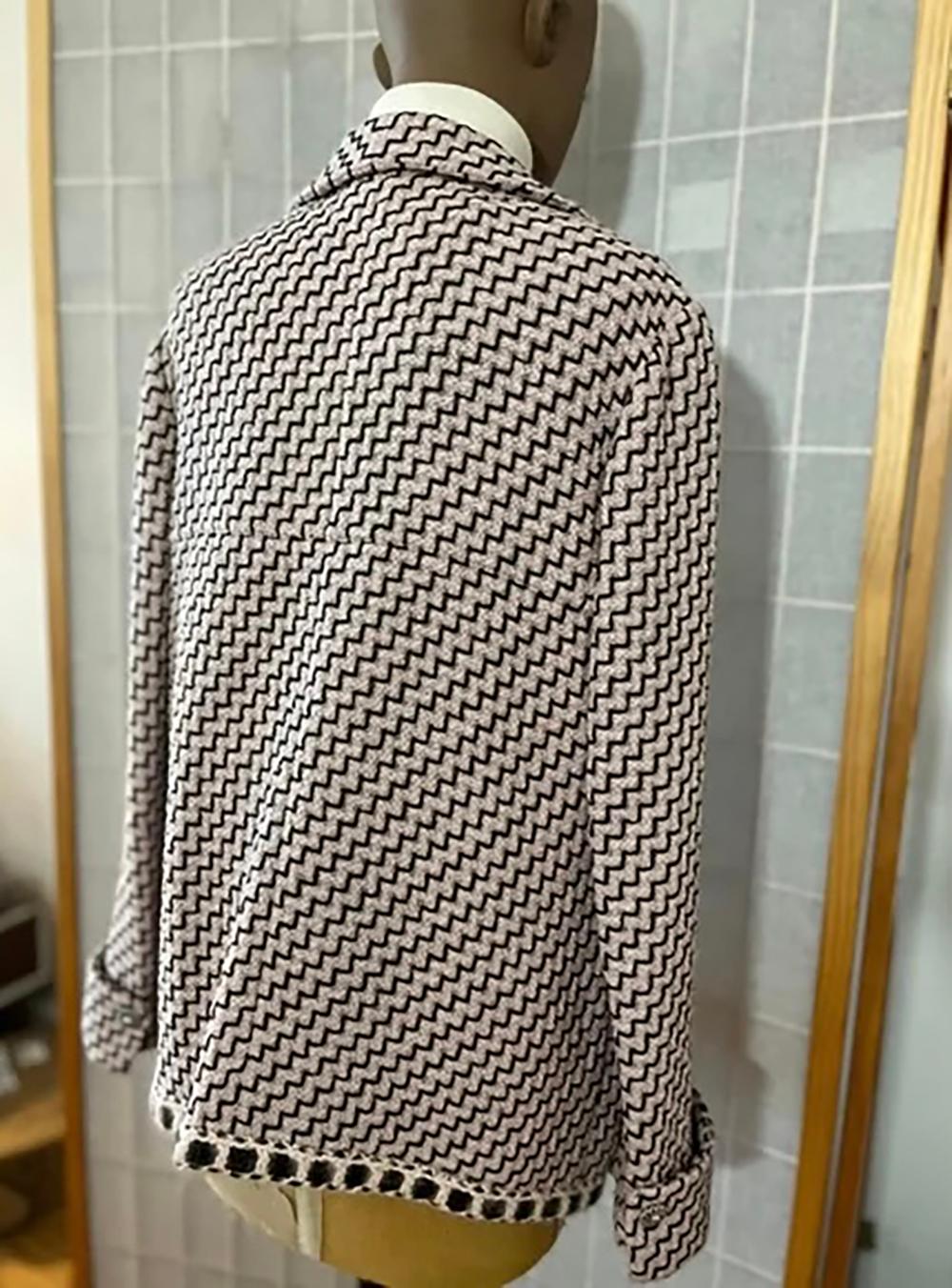 Chanel Paris / Rome Runway Tweed And Lace Jacket 36 FR For Sale 3