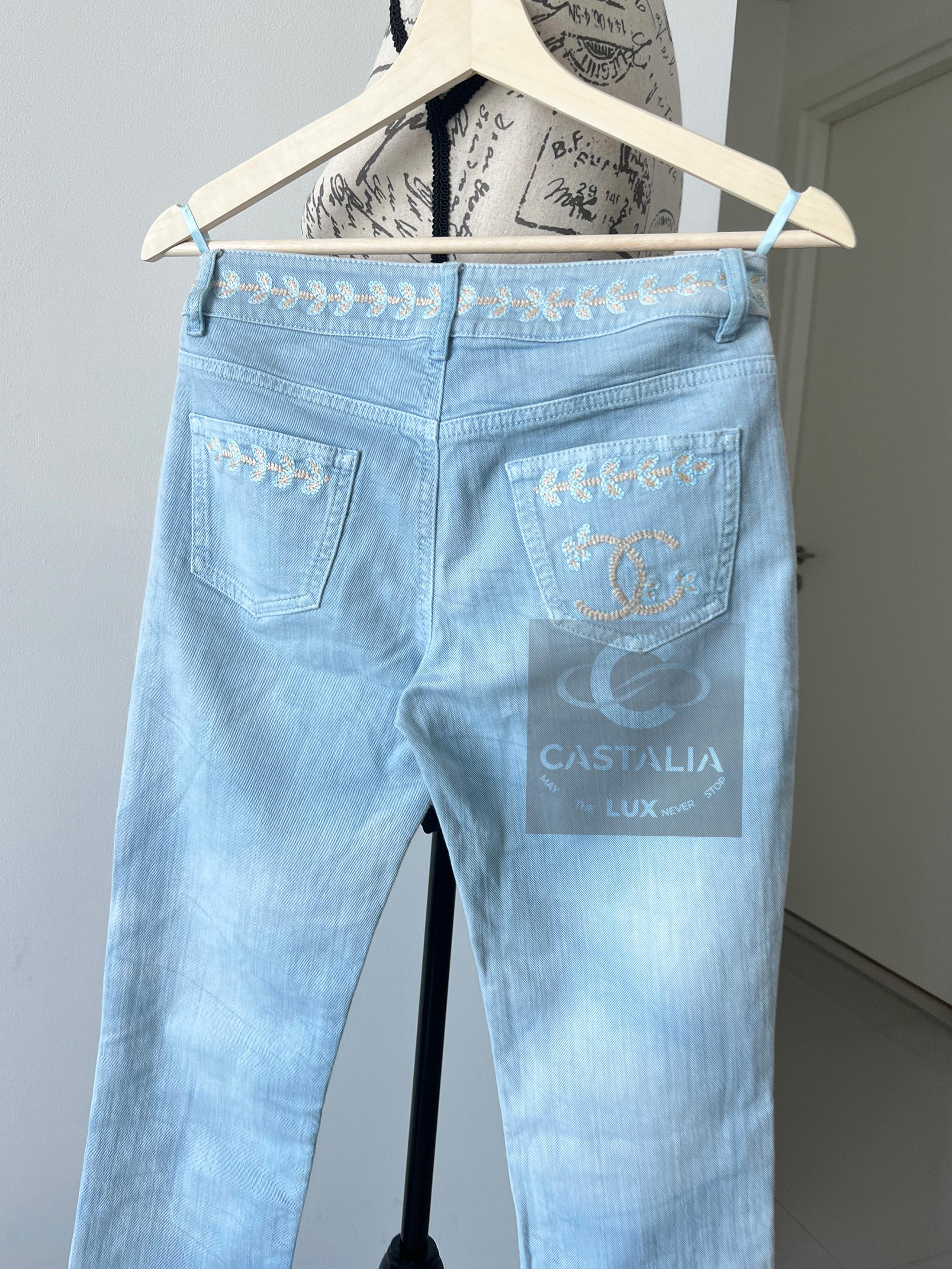 CHANEL París / Saint-Tropez CC Vaqueros Bordados Laurel 34 FR en venta 11