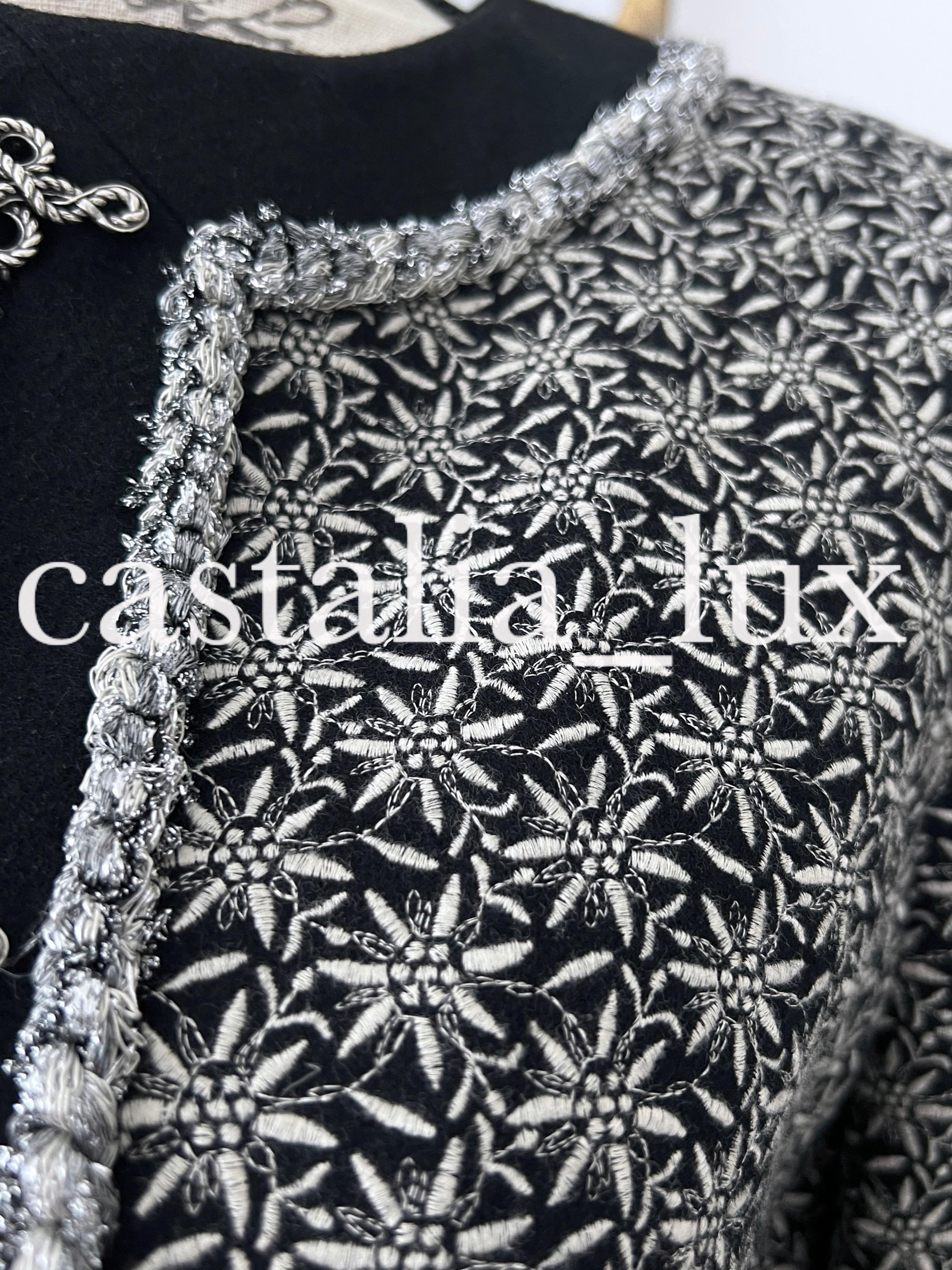 Chanel Paris / Salzburg Ad Campaigner Edelweiss Jacket 2