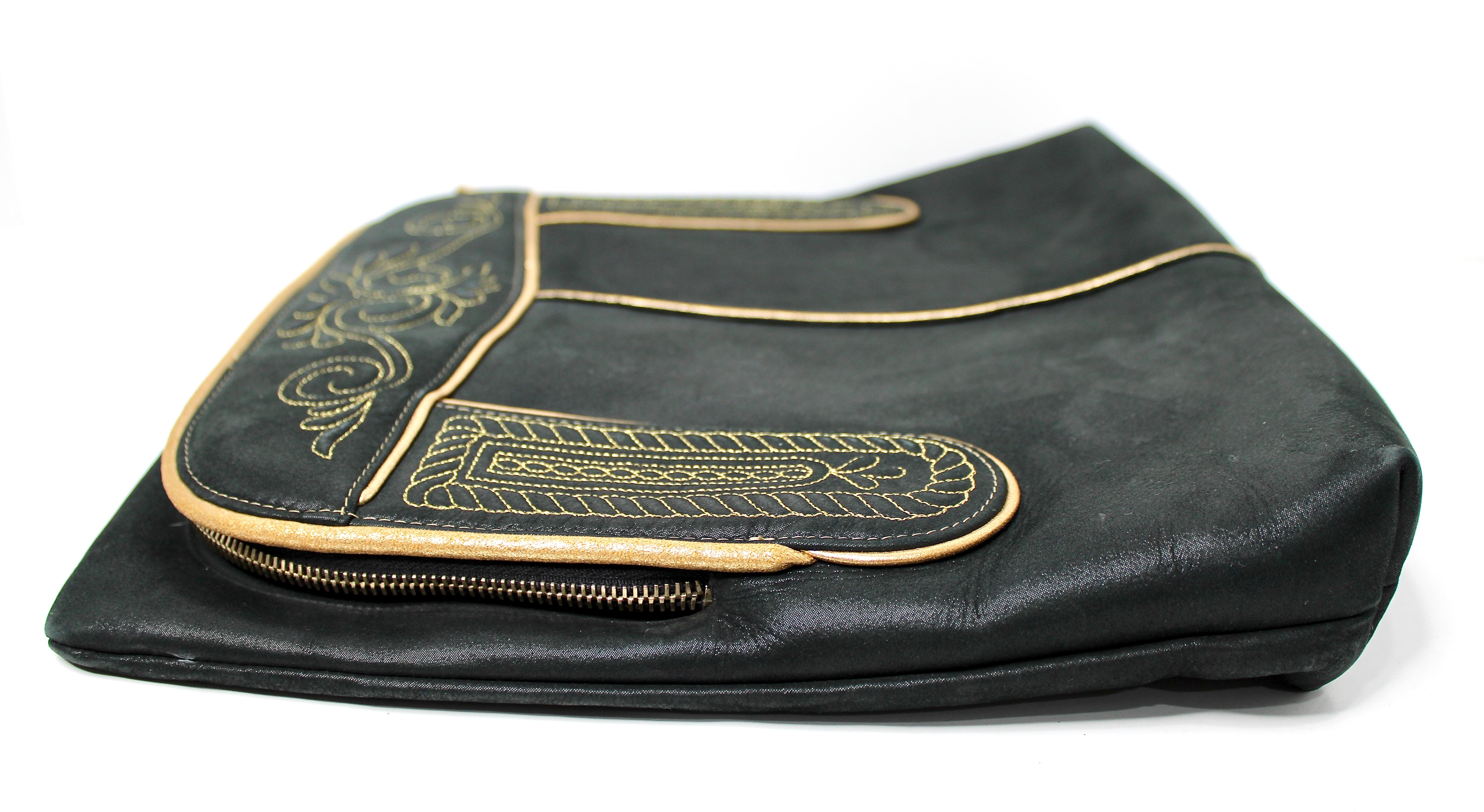 Chanel Paris-Salzbourg Sac à dos de chasse noir irisé et or 2015 en vente 4