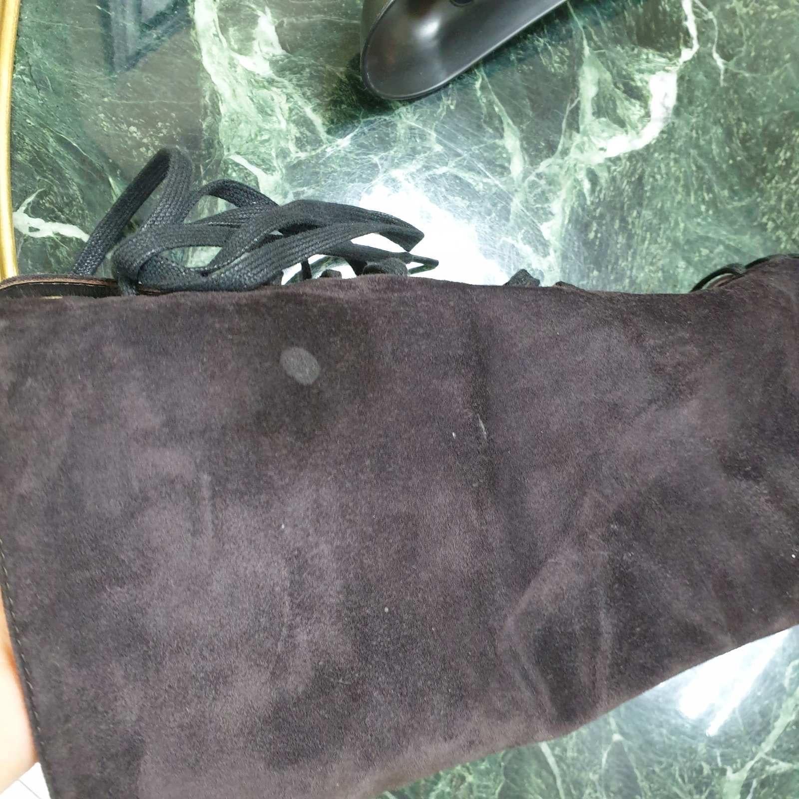 Chanel Paris - Bottes en daim noir au-dessus du genou - Salzburg Bon état à Krakow, PL