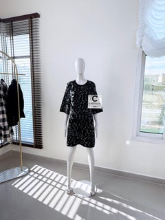 CHANEL Paris / SALZBURG CC Buttons Fluffy Boucle Dress 36 FR
