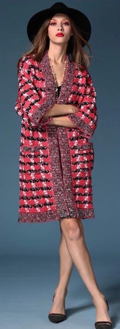 CHANEL París / Salzburgo Abrigo holgado con botones CC, talla 36 FR