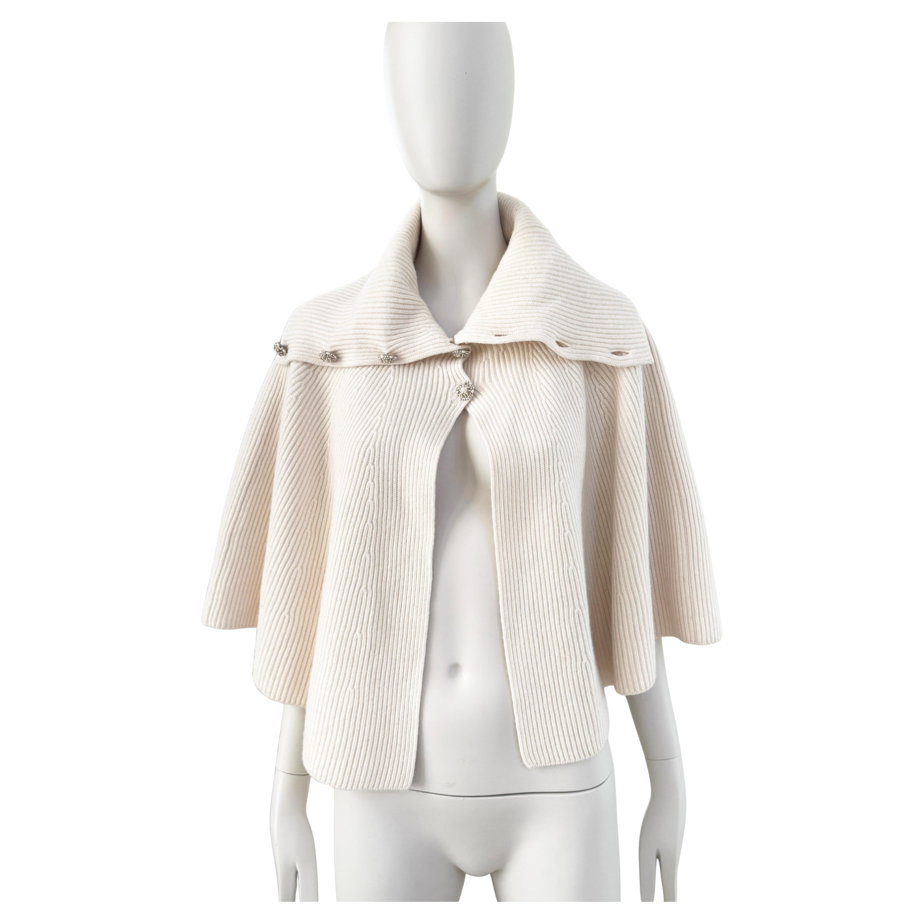 Chanel Paris / Salzburg Gripoix Buttons Cape 40 FR For Sale