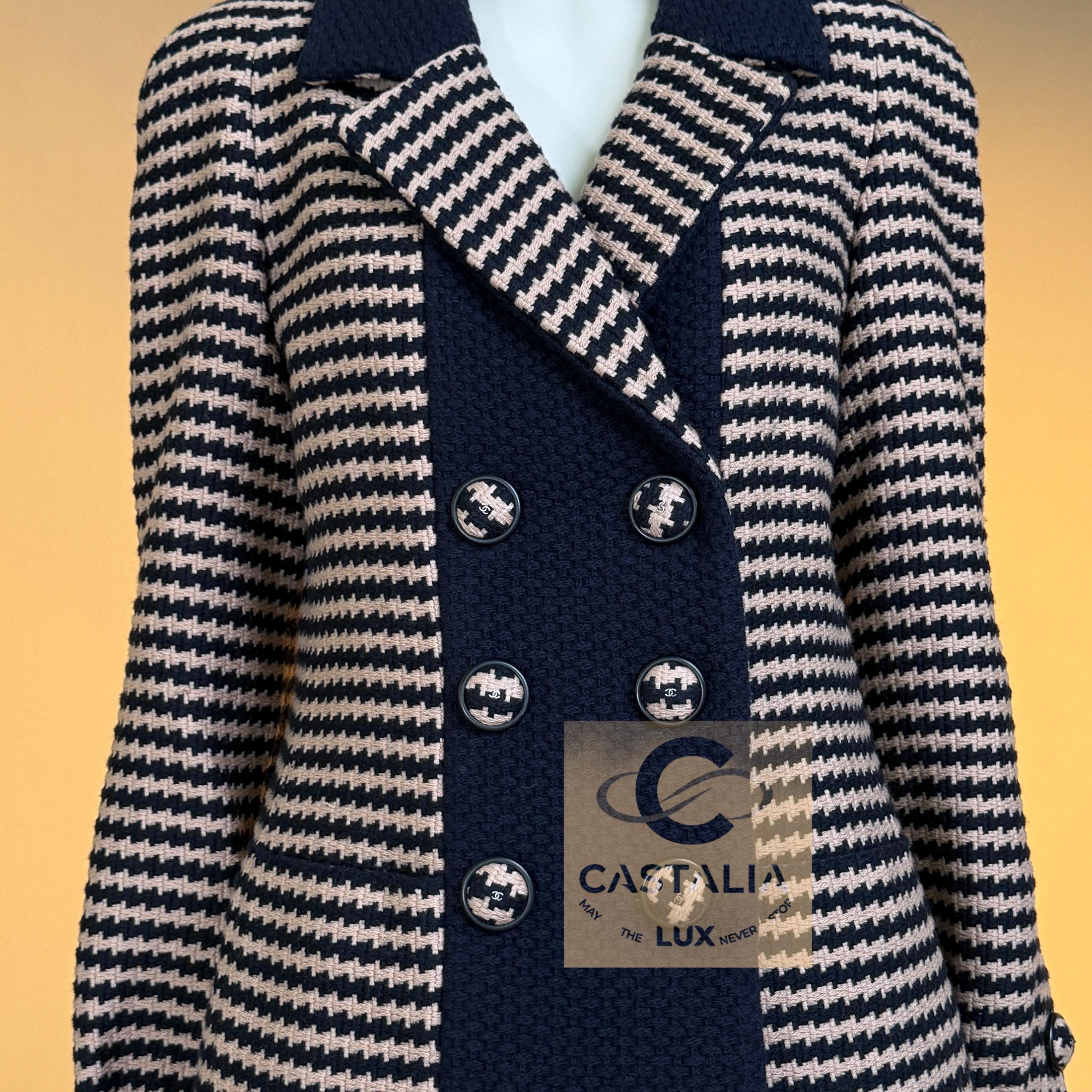 CHANEL Paris / Salzburg Hahnentritt-Tweedjacke 40 FR im Angebot 5