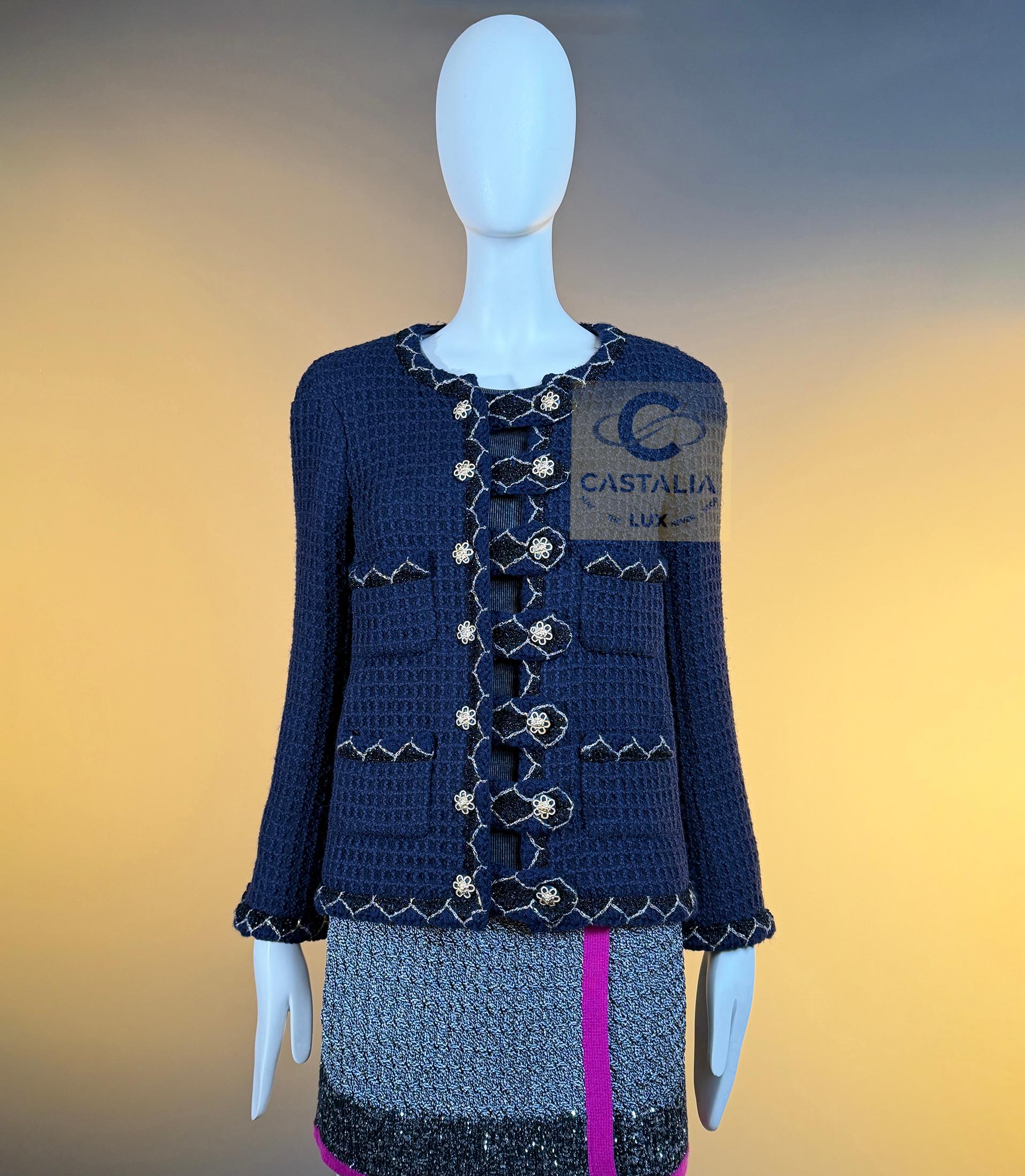 CHANEL París / SALZBURGO Cazadora Imperial Chaqueta de tweed icónica 34 FR en venta 9