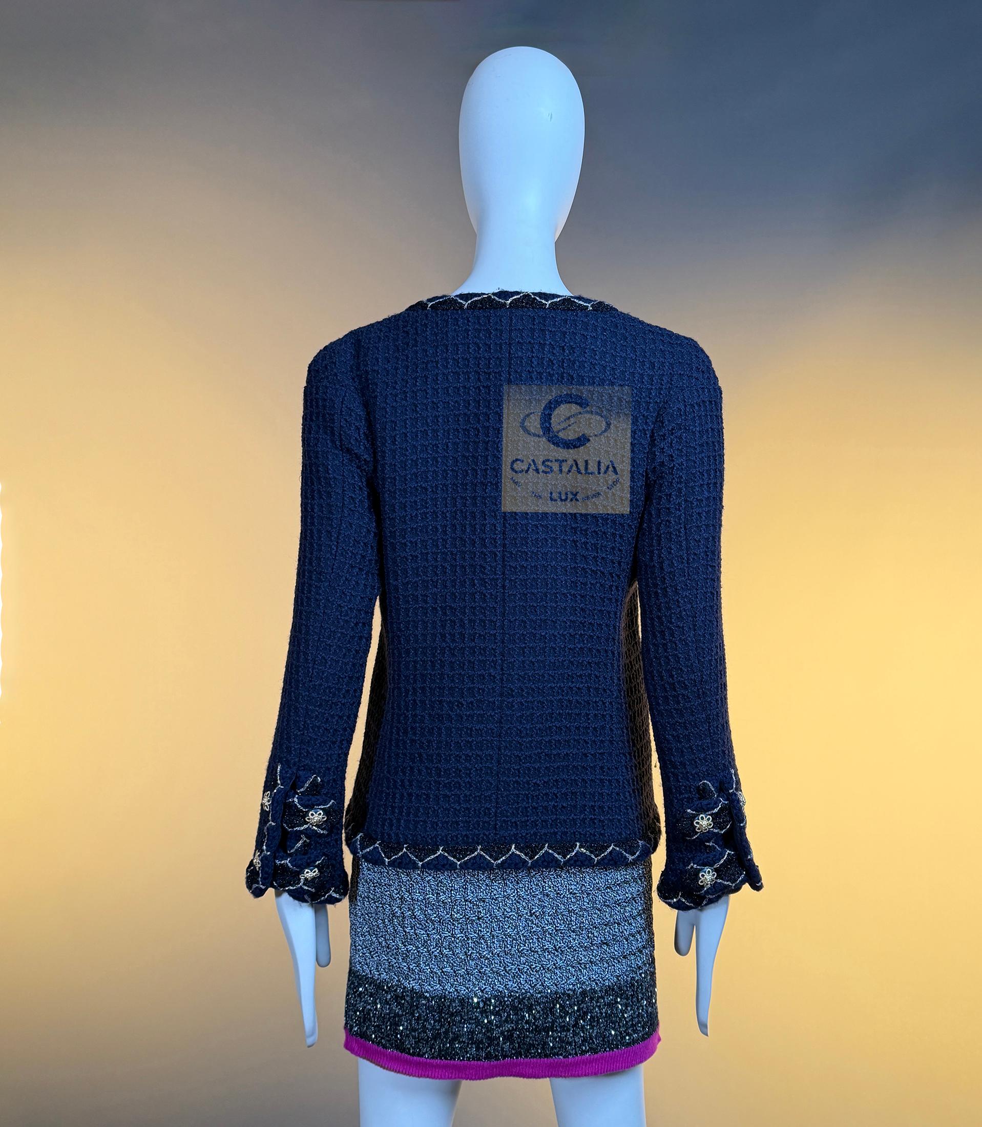 CHANEL París / SALZBURGO Cazadora Imperial Chaqueta de tweed icónica 34 FR en venta 10