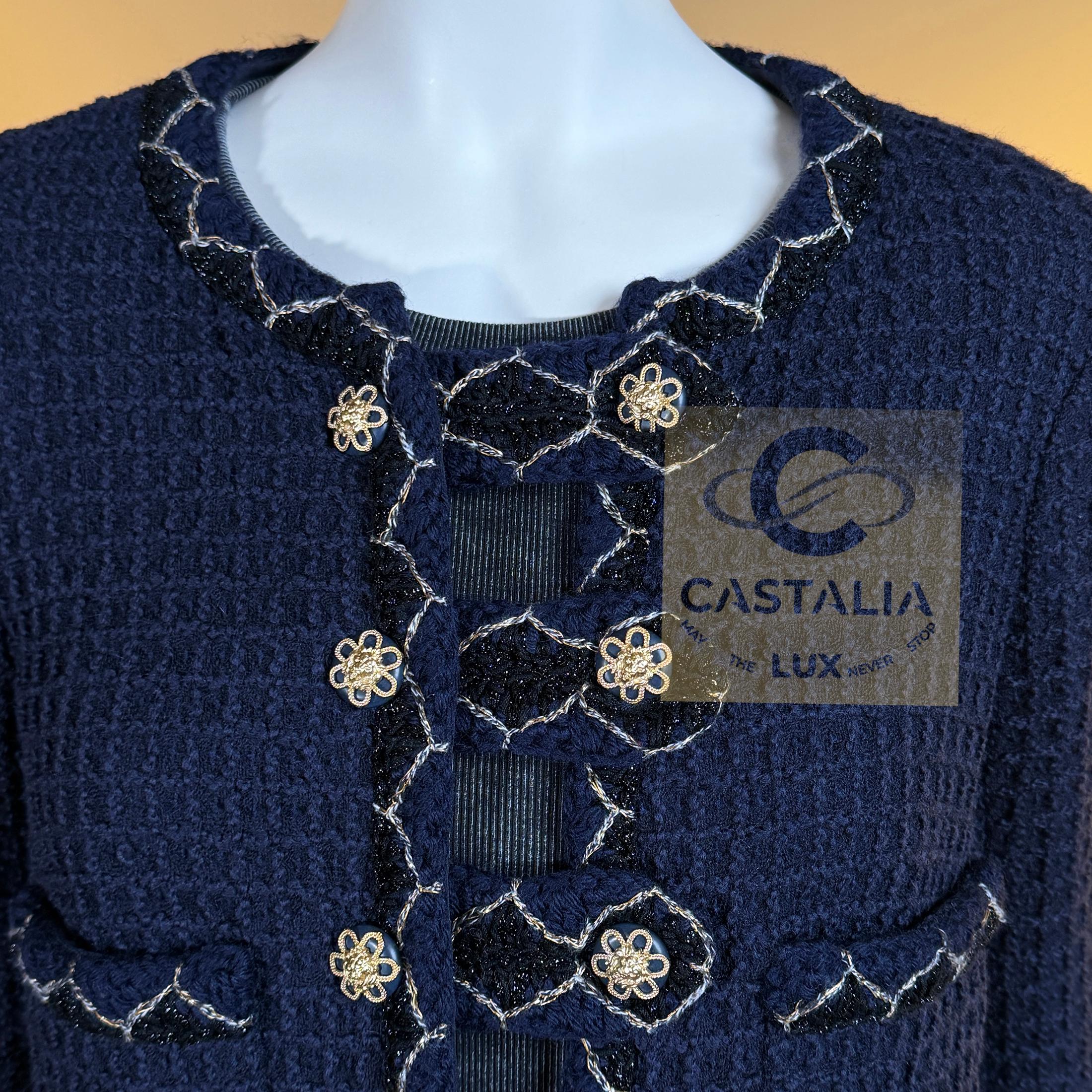 CHANEL París / SALZBURGO Cazadora Imperial Chaqueta de tweed icónica 34 FR en venta 2