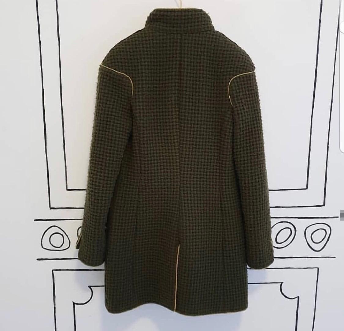 Chanel  Paris Salzburg Khaki Wool Coat  In Excellent Condition In Krakow, PL