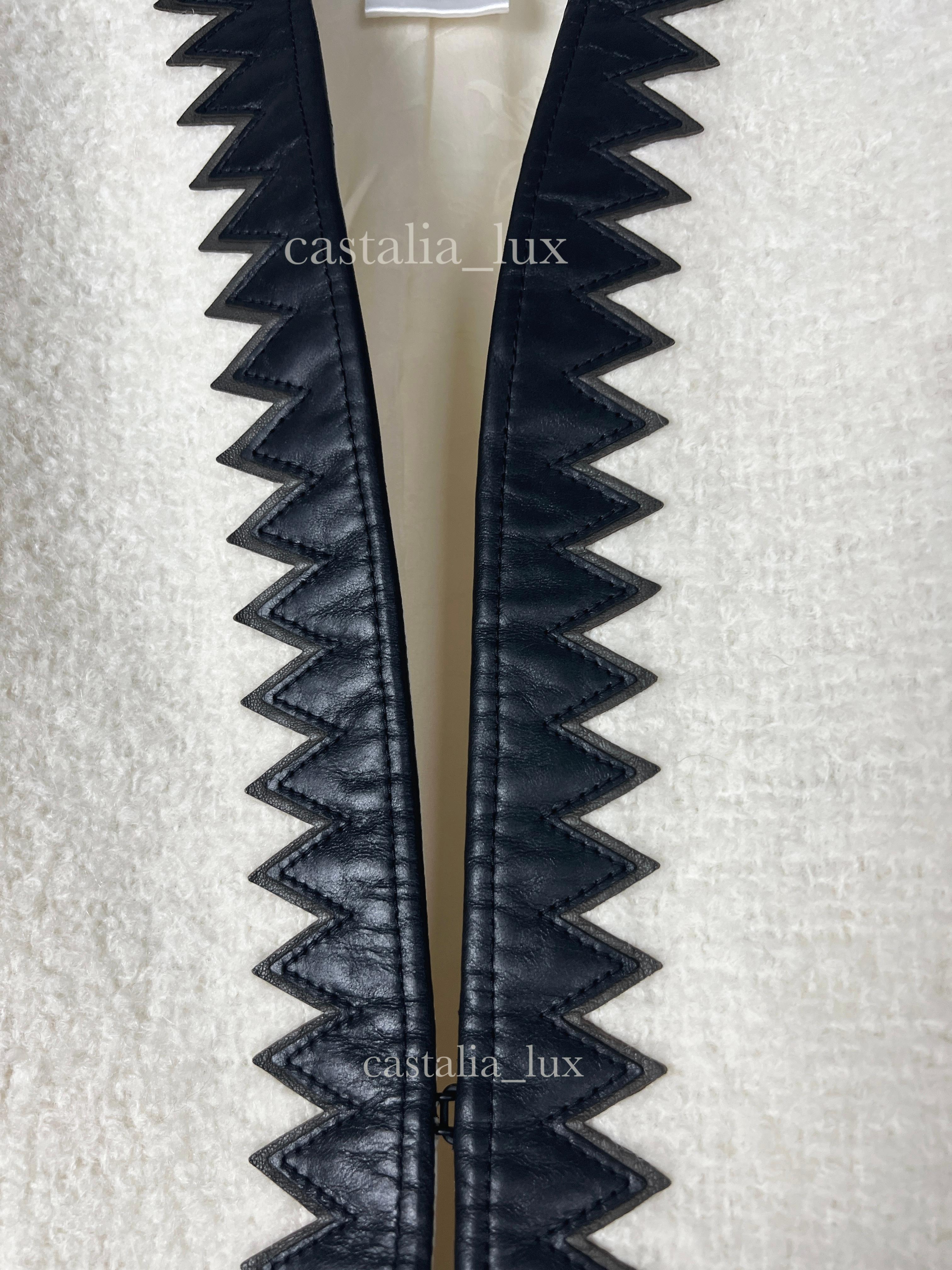 Chanel Paris / Salzburg Magnificent Tweed Jacket 12