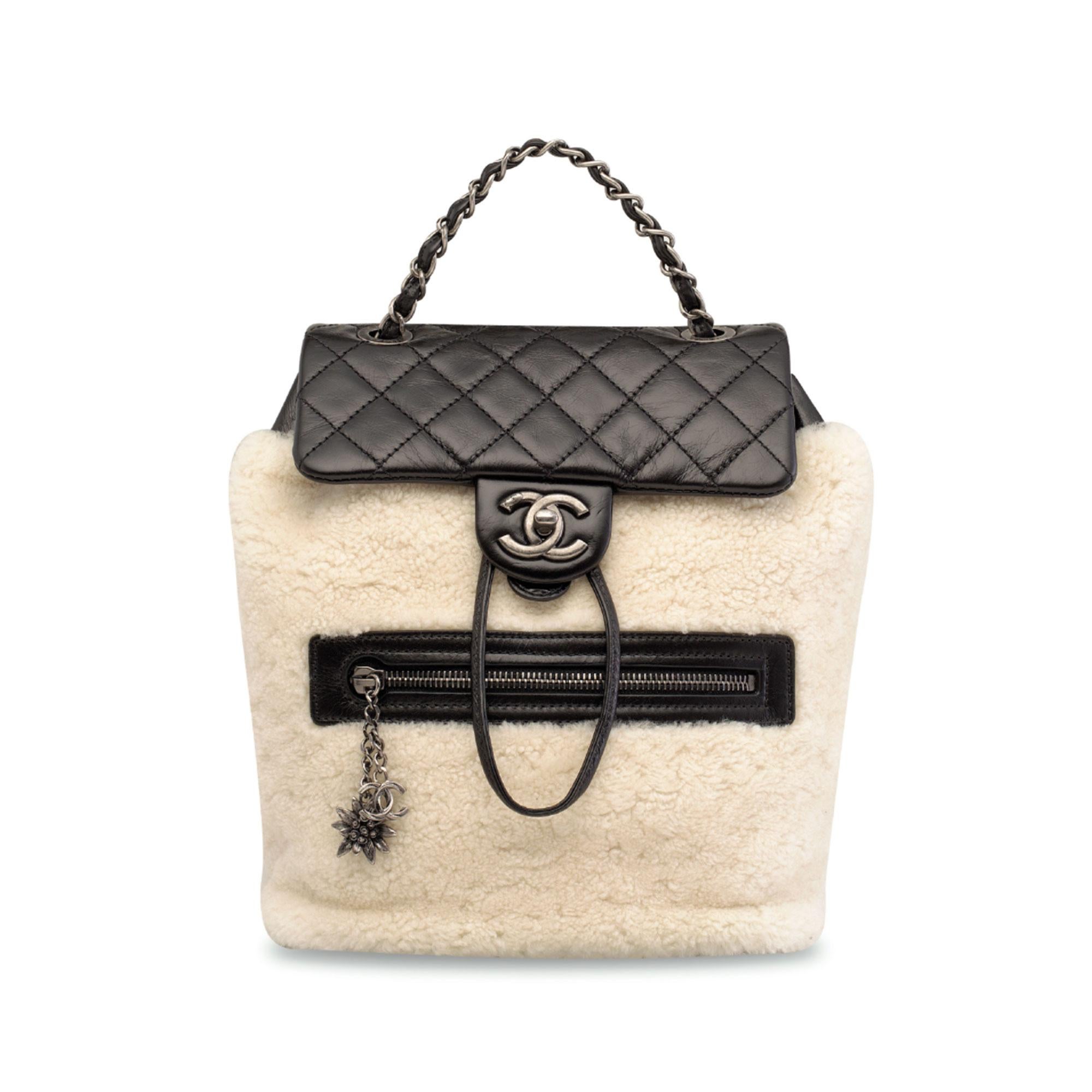Chanel Paris-salzburg Mountain Limited Edition Black Shearlng & Leather Backpack For Sale 1