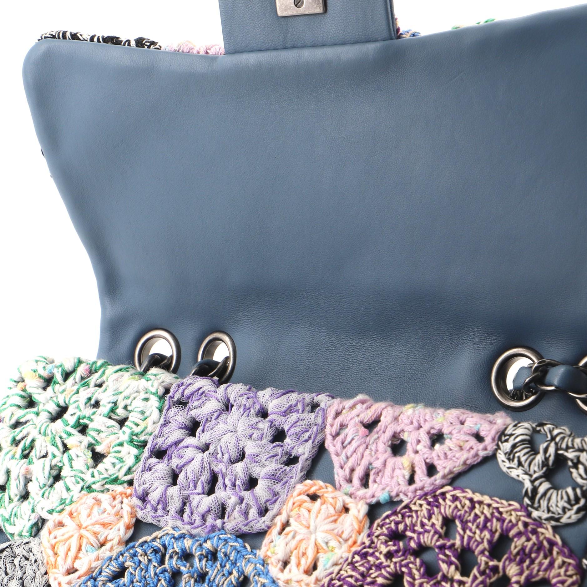 Chanel Paris-Seoul Klappentasche aus Häkel- und Lammfell Medium 2