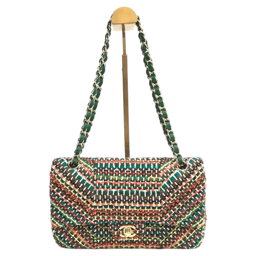 Chanel Paris-Seoul Medium Classic Flap Bag, gesteppt, mehrfarbiger Tweed und Schleife