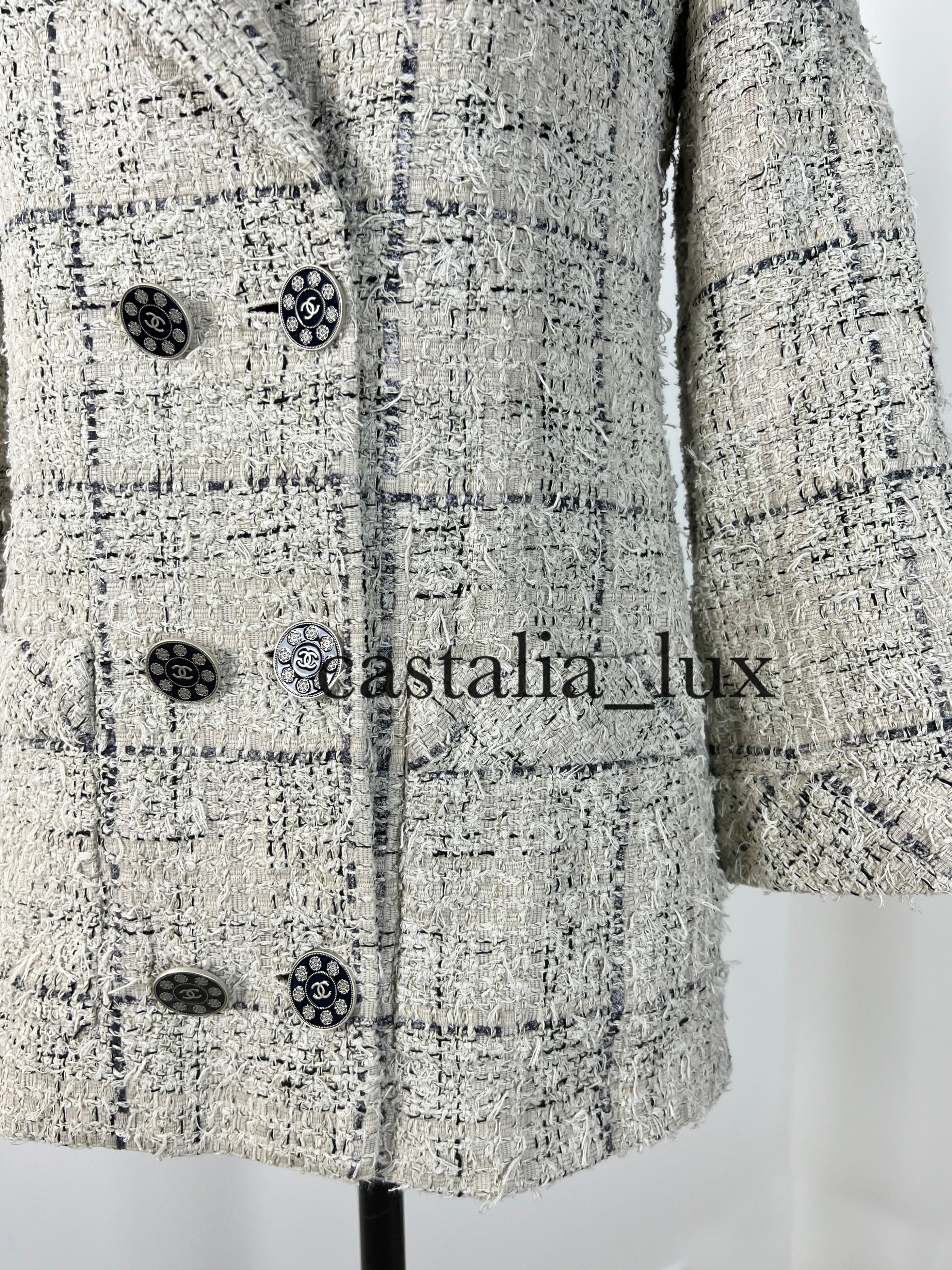Chanel Paris / Seoul Runway Nude Beige Tweed Jacket For Sale 3