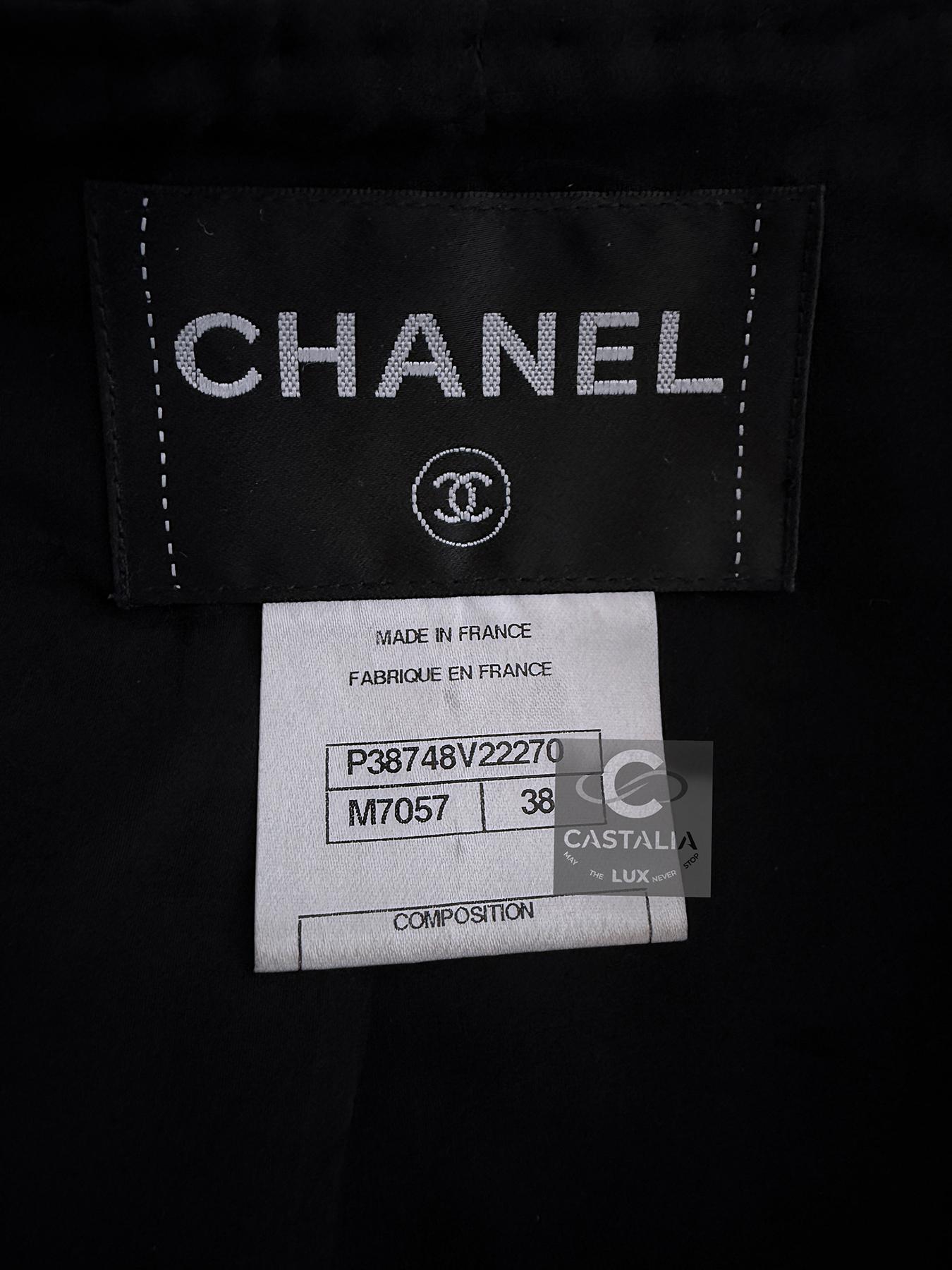 Chanel Paris / Shanghai Black Shimmering Tweed Jacket 38 FR 11